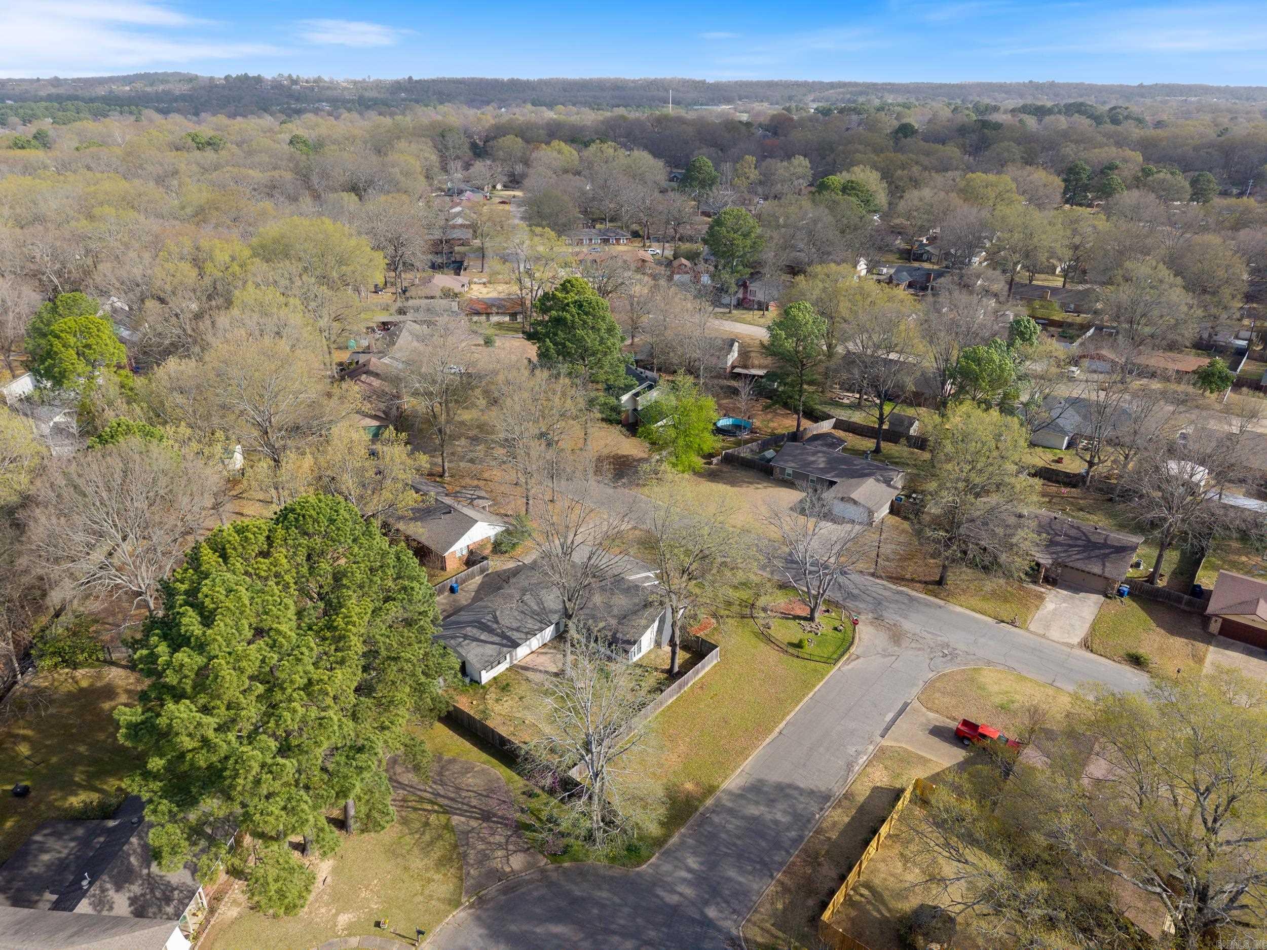 OAK FORREST - Residential