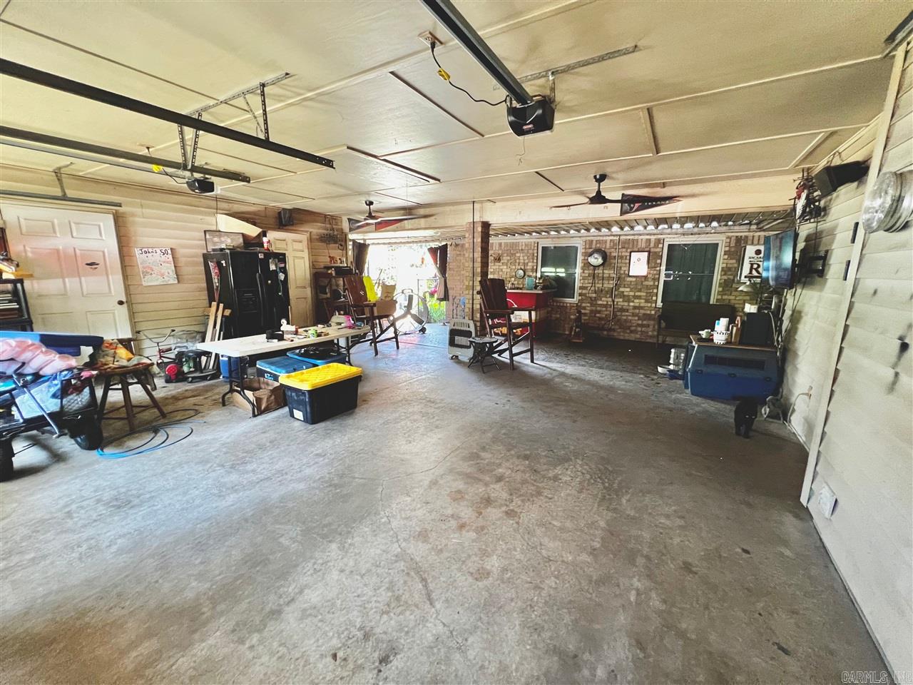 Country Club Terrace - Residential