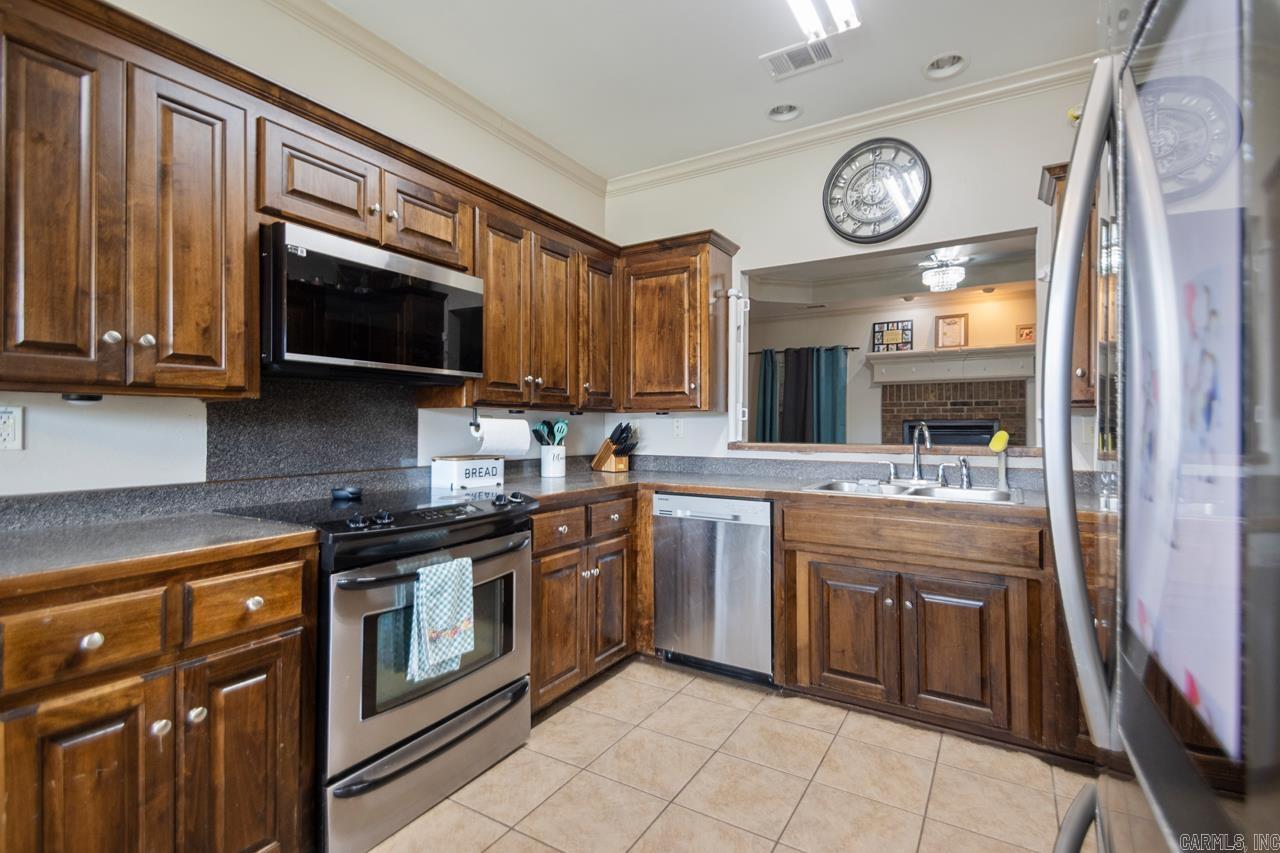 COLDWATER CREEK - Residential