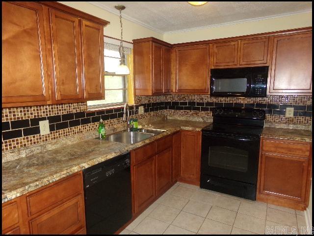 Towering Oaks - Residential Lease