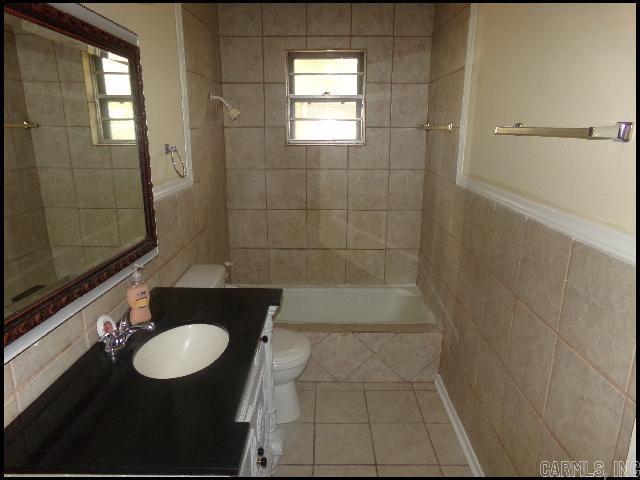 Towering Oaks - Residential Lease