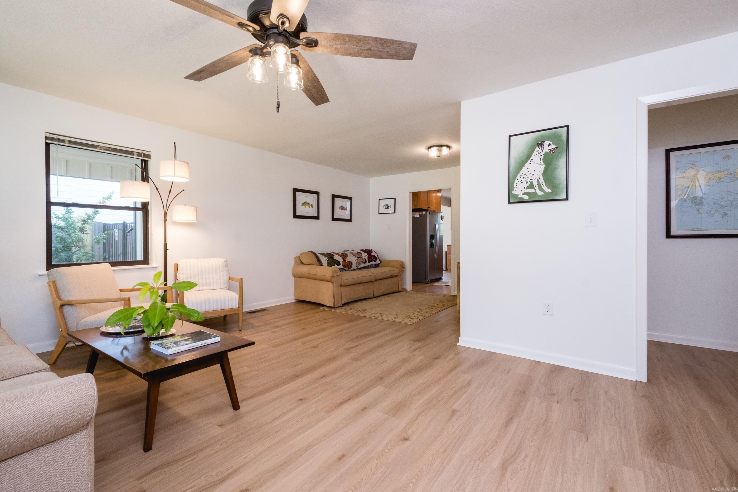 KINGWOOD PLACE - Residential