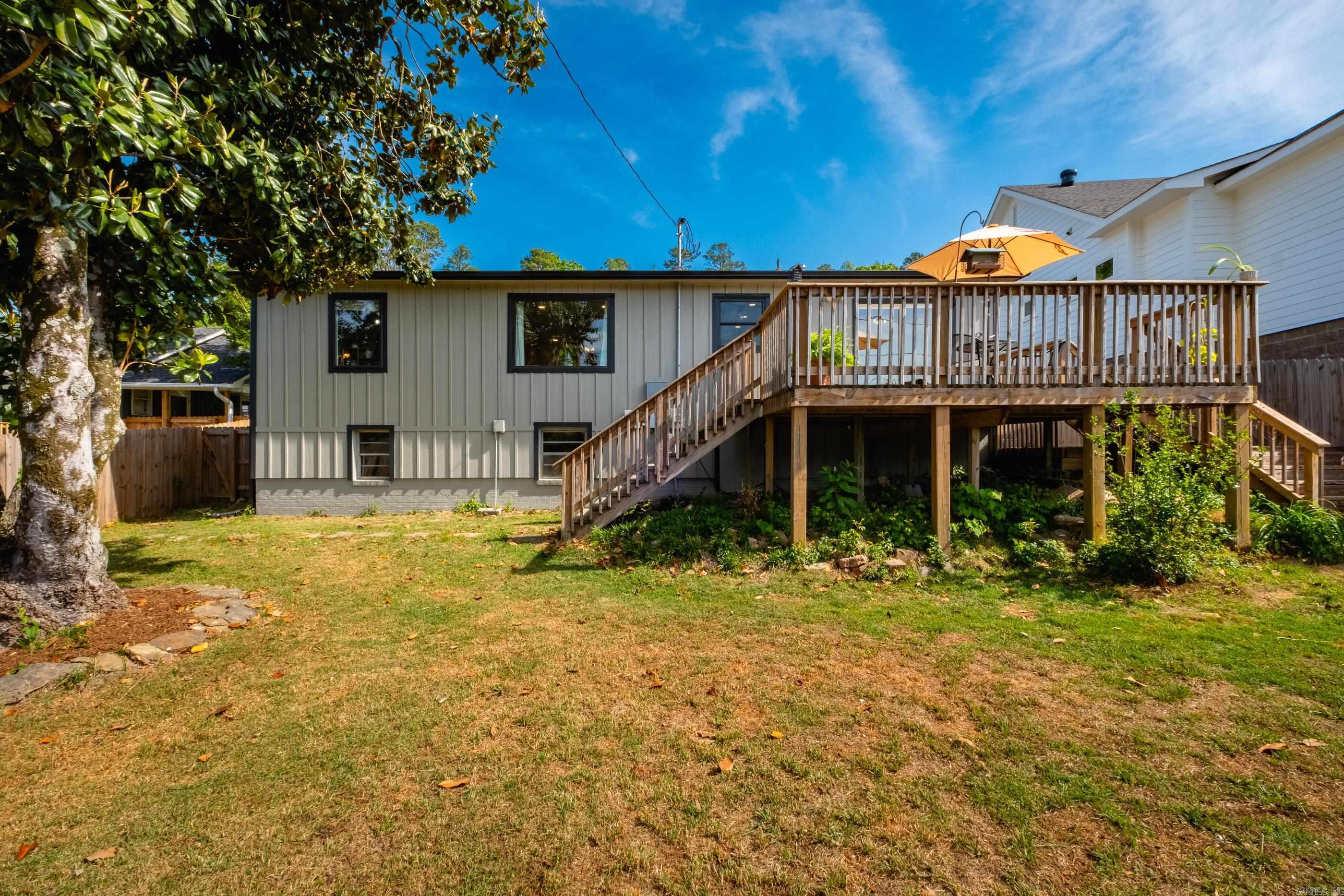 KINGWOOD PLACE - Residential