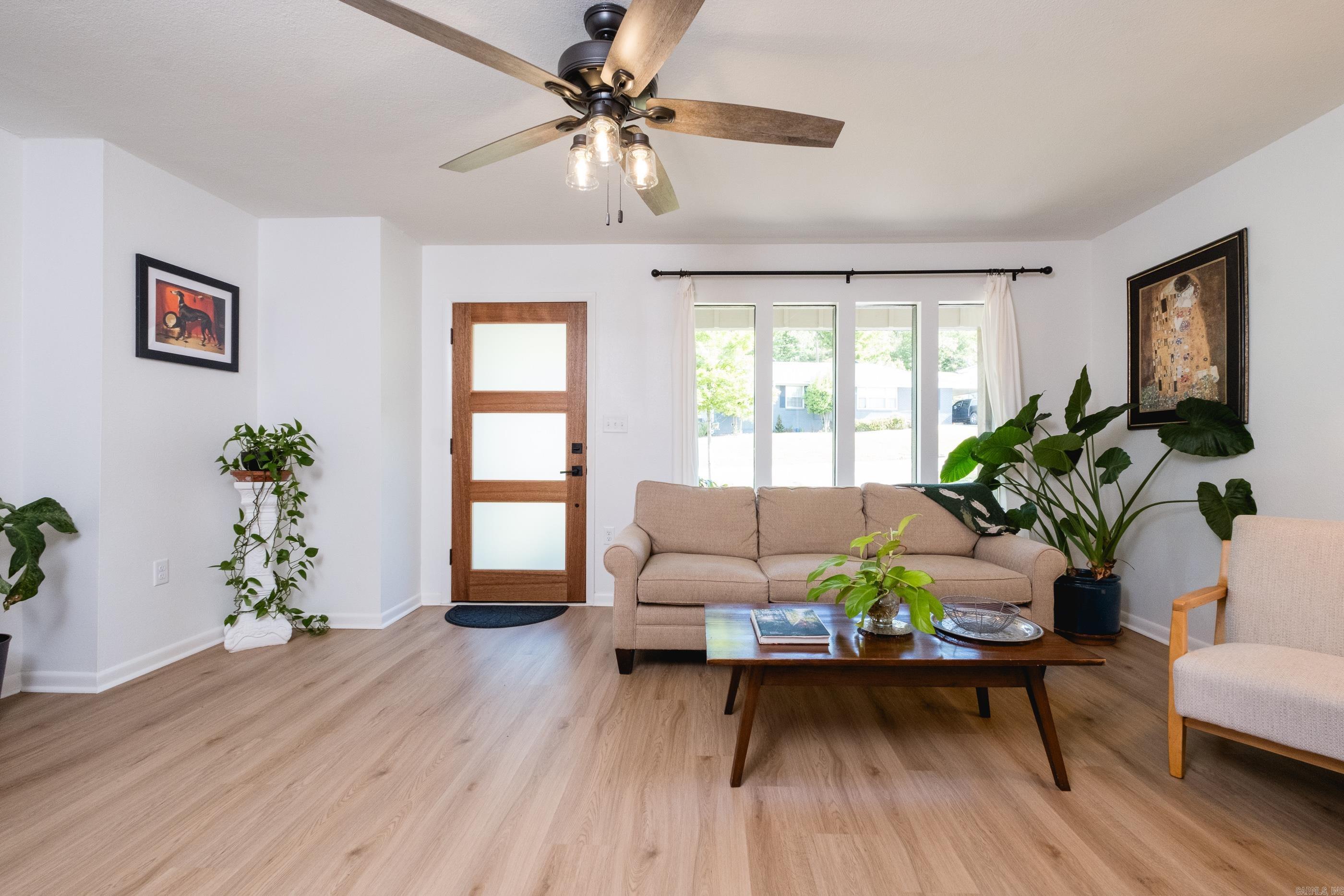 KINGWOOD PLACE - Residential