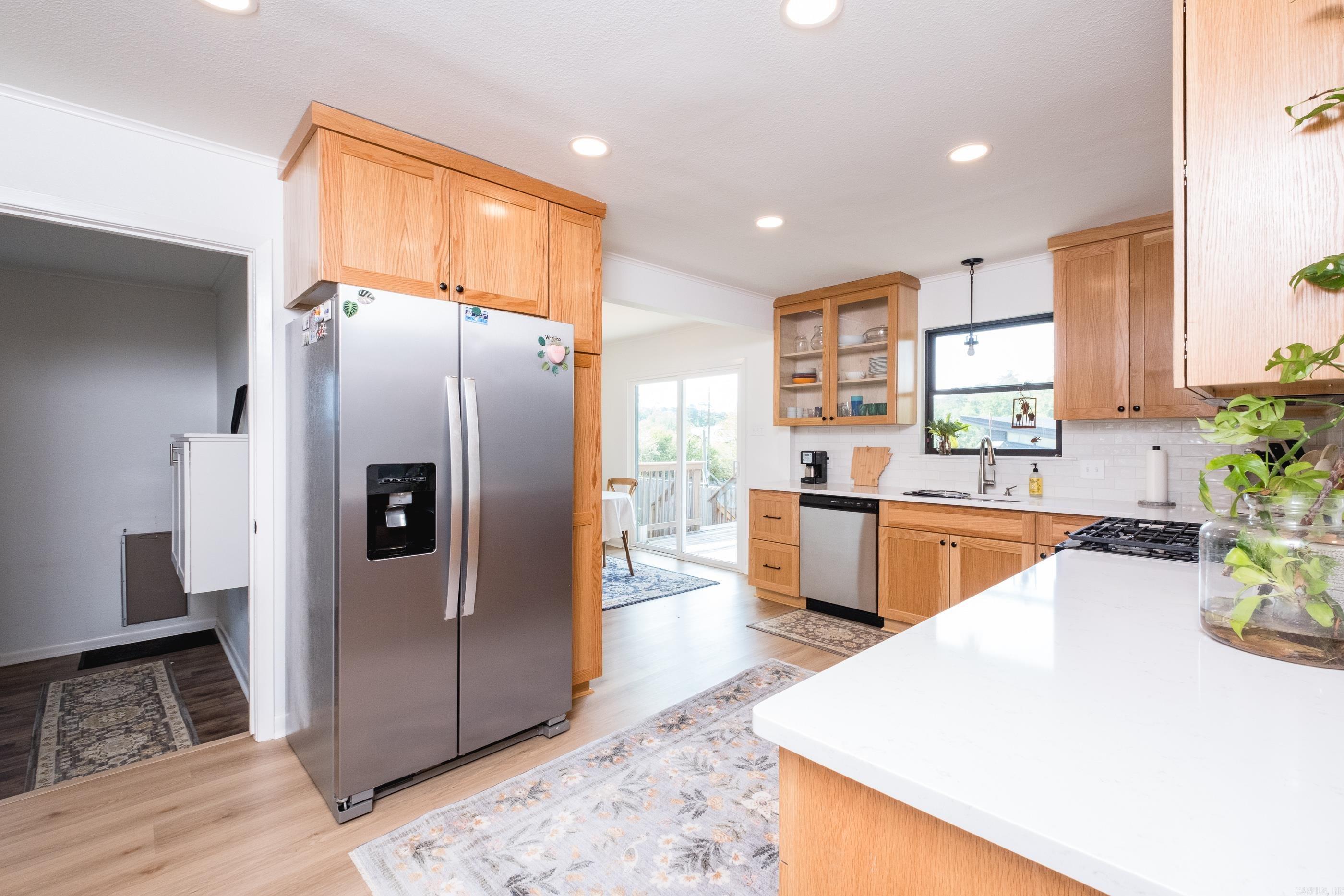 KINGWOOD PLACE - Residential