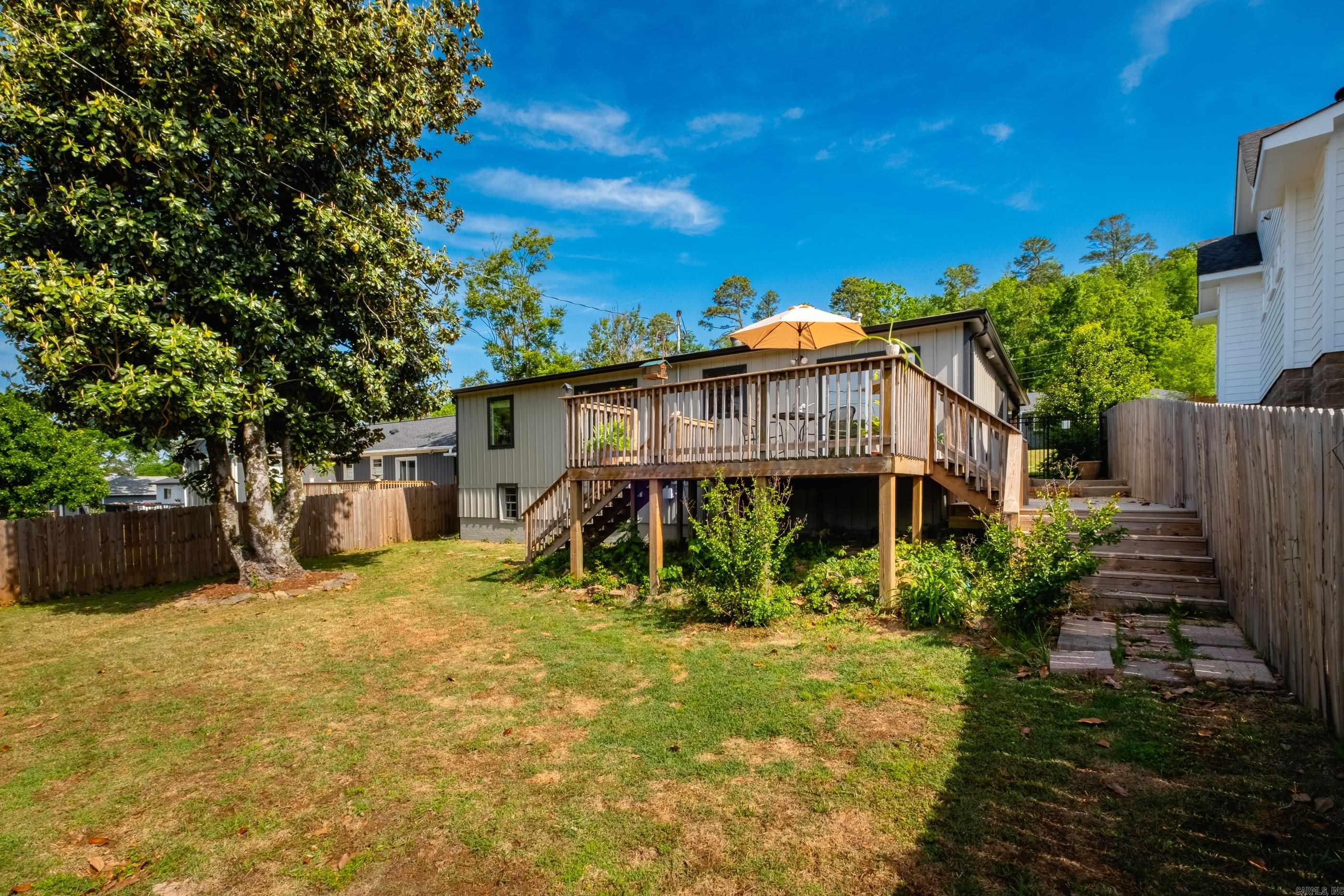 KINGWOOD PLACE - Residential