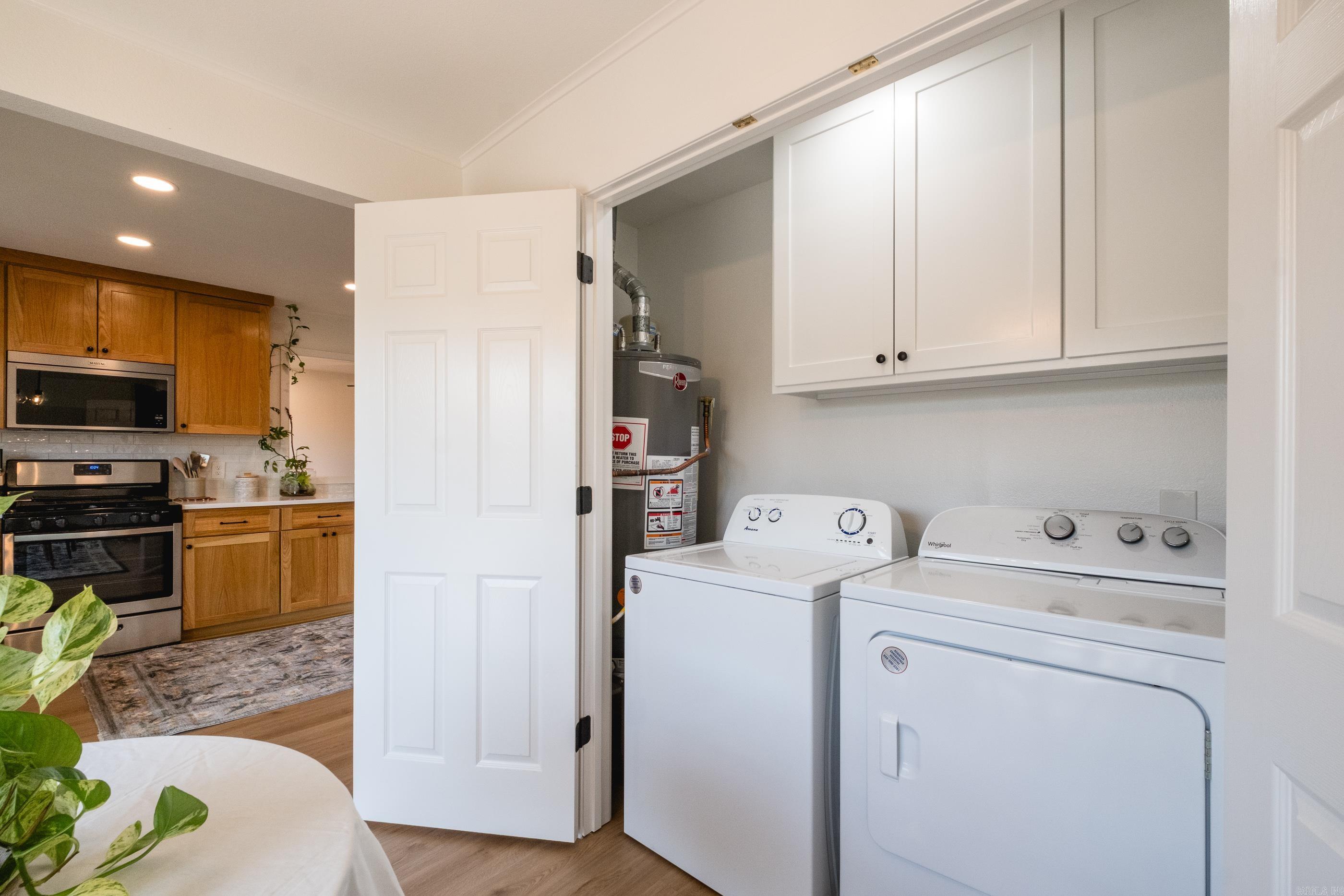 KINGWOOD PLACE - Residential