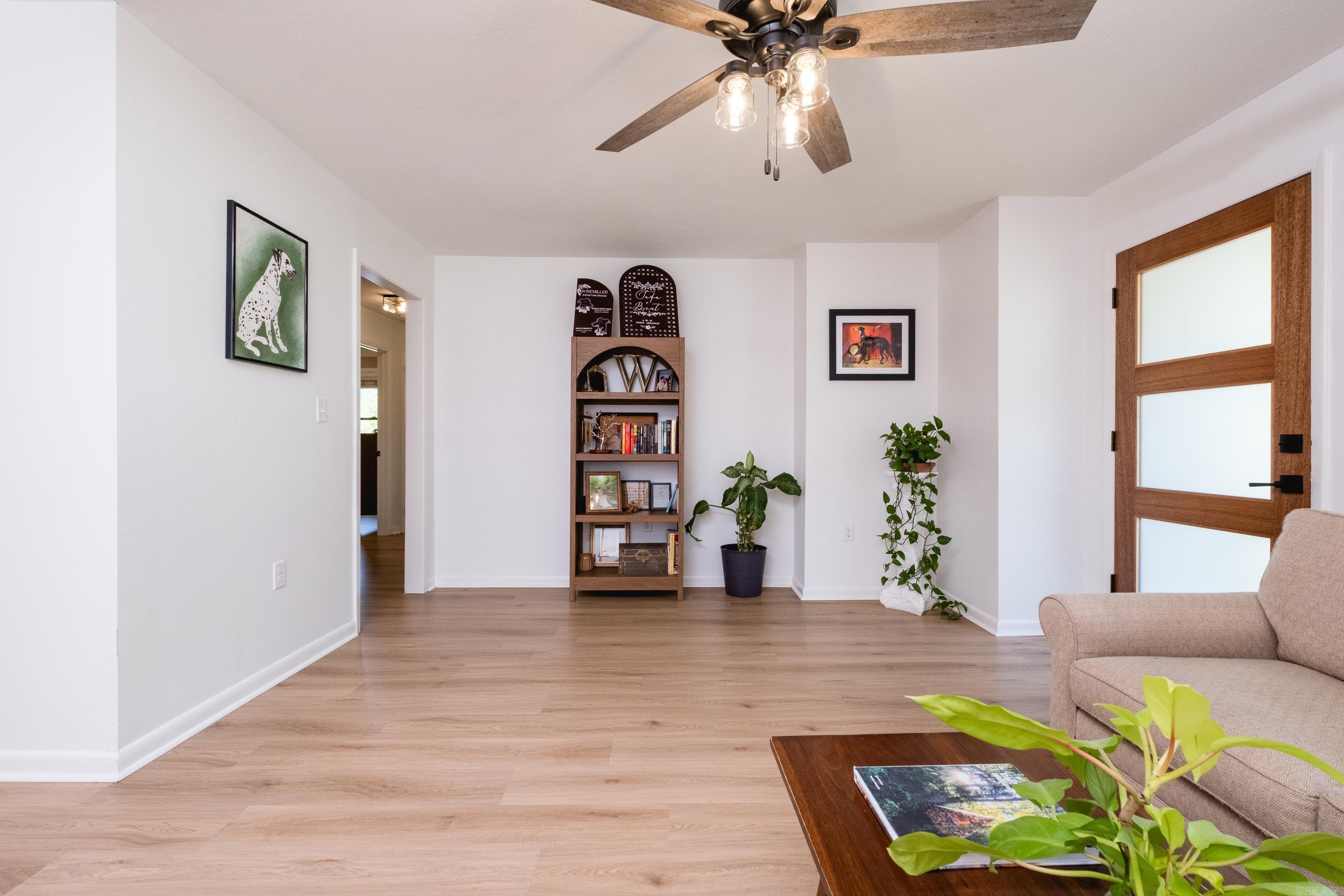 KINGWOOD PLACE - Residential