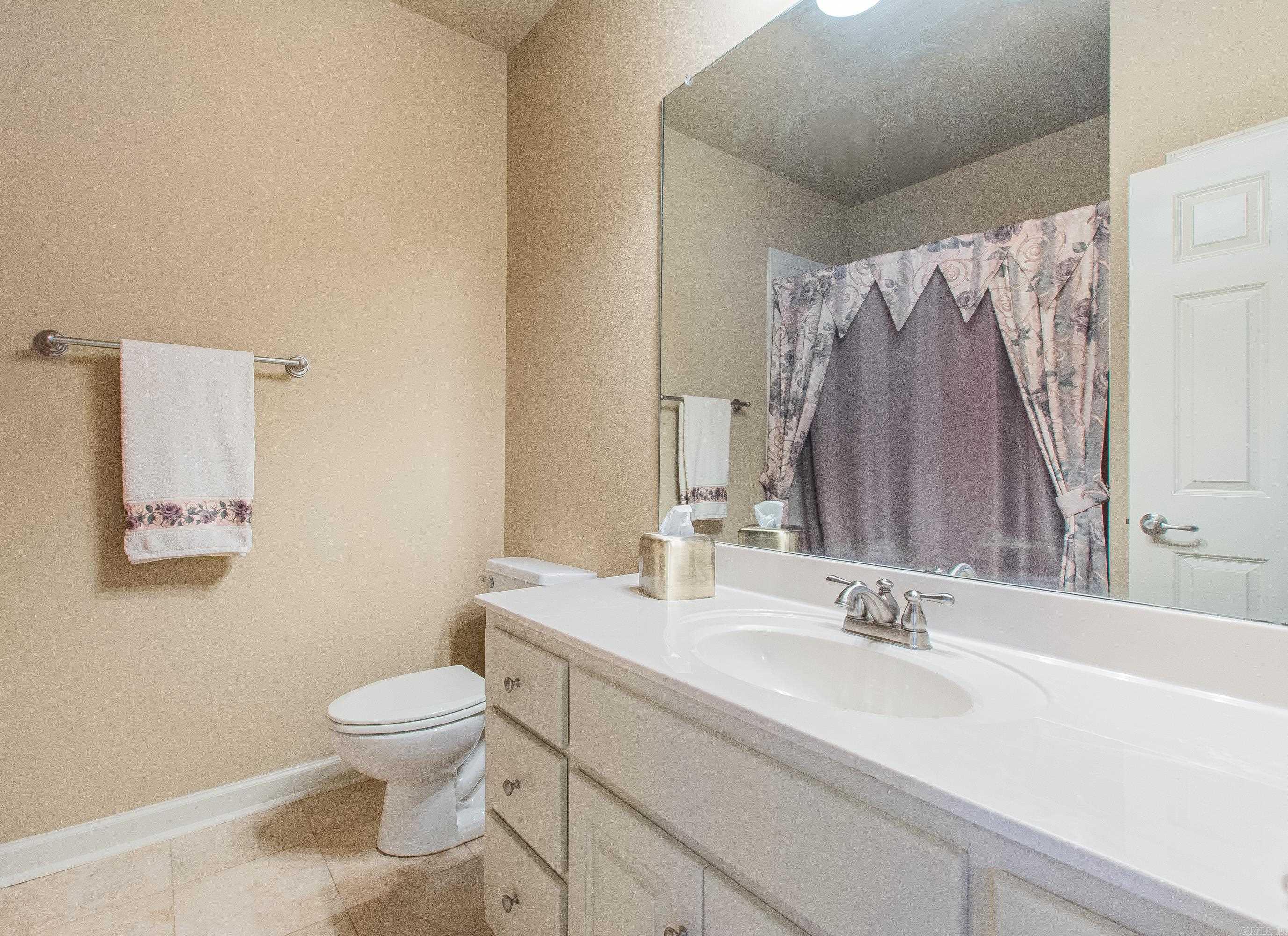 CHENAL VALLEY EPERNAY PLACE - Residential