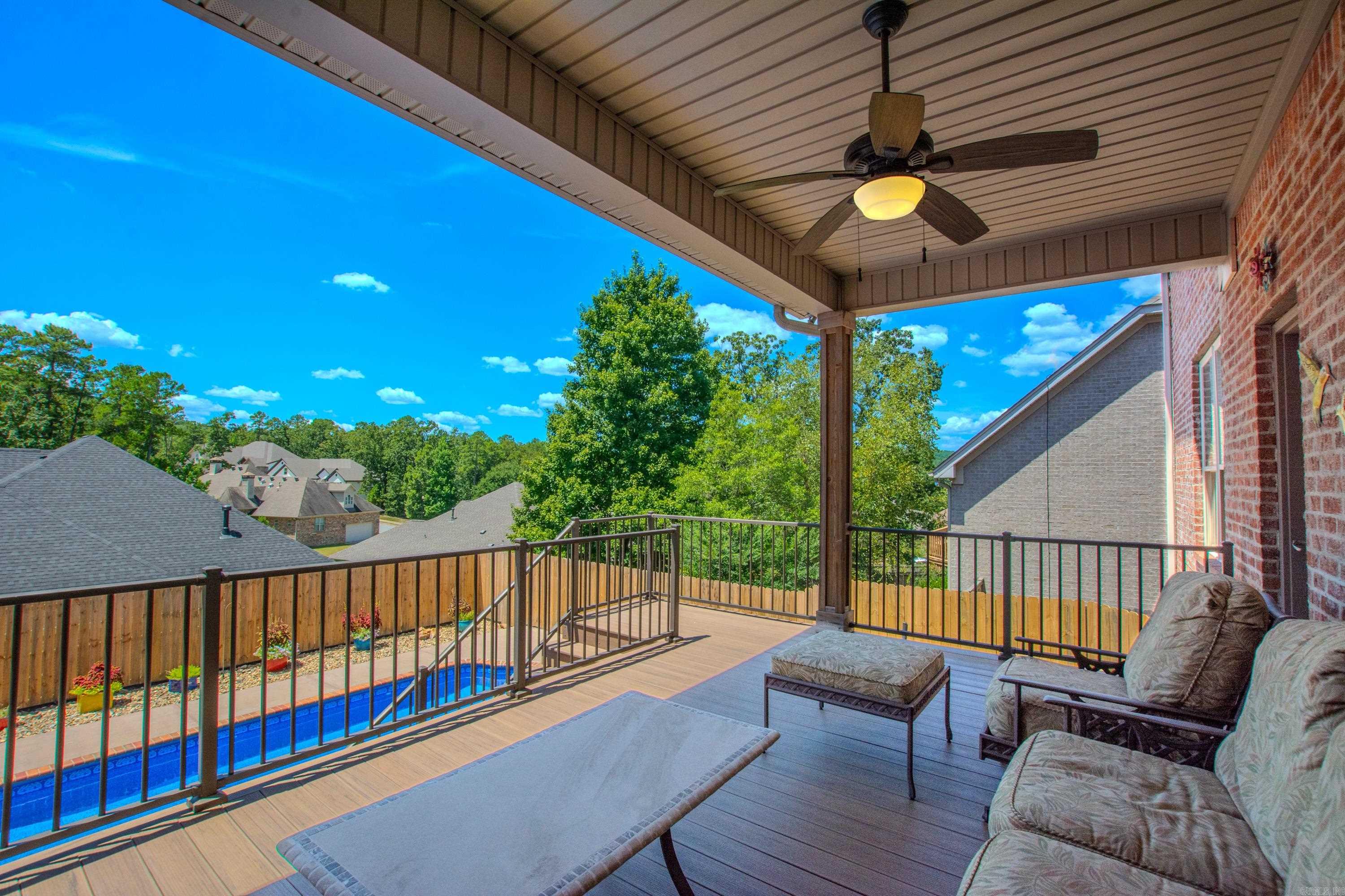 CHENAL VALLEY EPERNAY PLACE - Residential