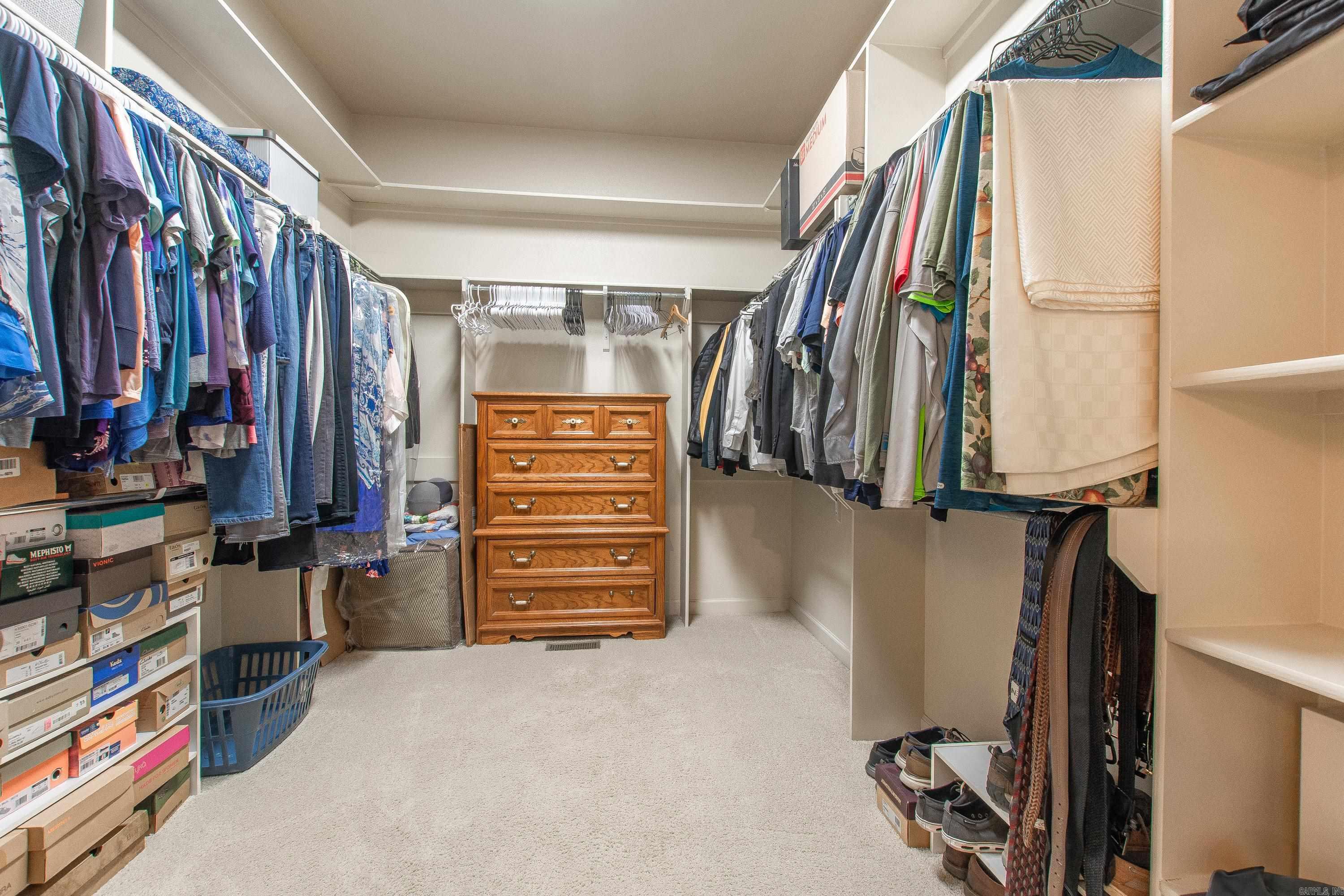 CHENAL VALLEY EPERNAY PLACE - Residential