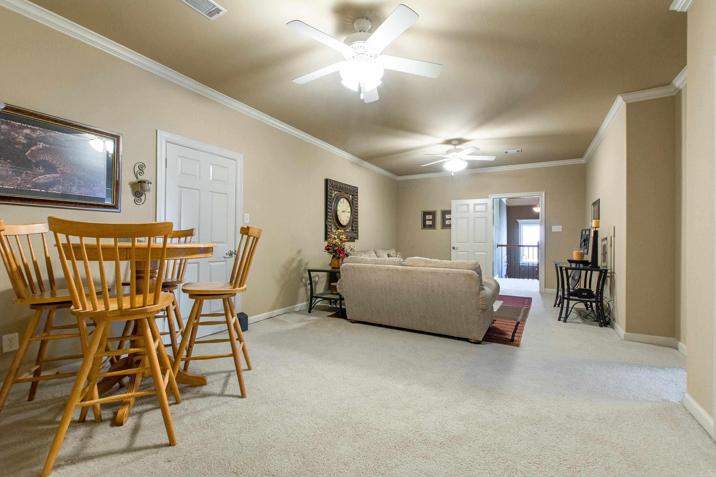 CHENAL VALLEY EPERNAY PLACE - Residential