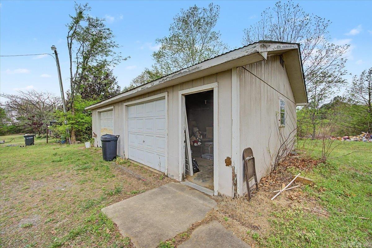 Metes & Bounds - Residential