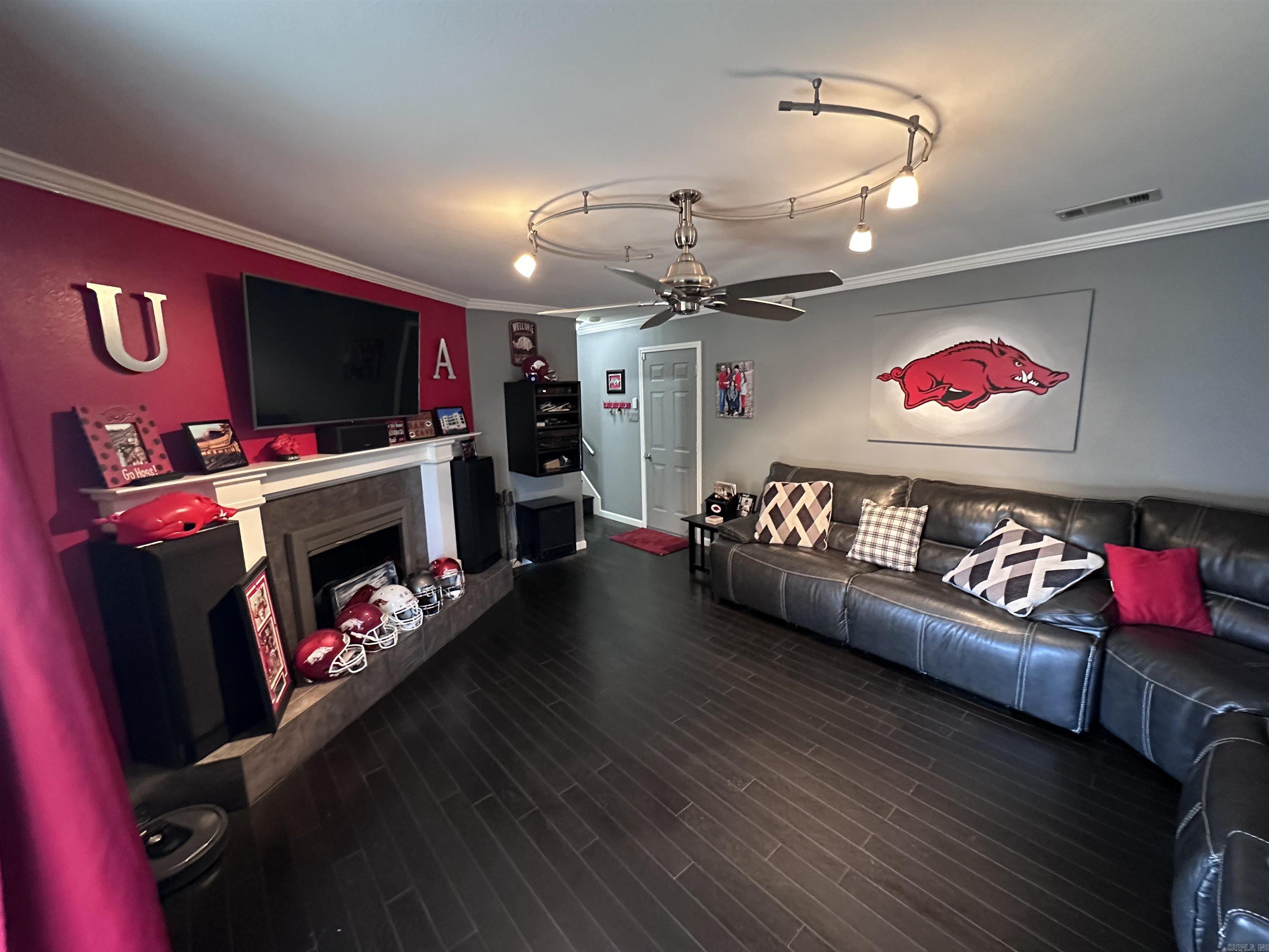 PLEASANT VIEW - Residential