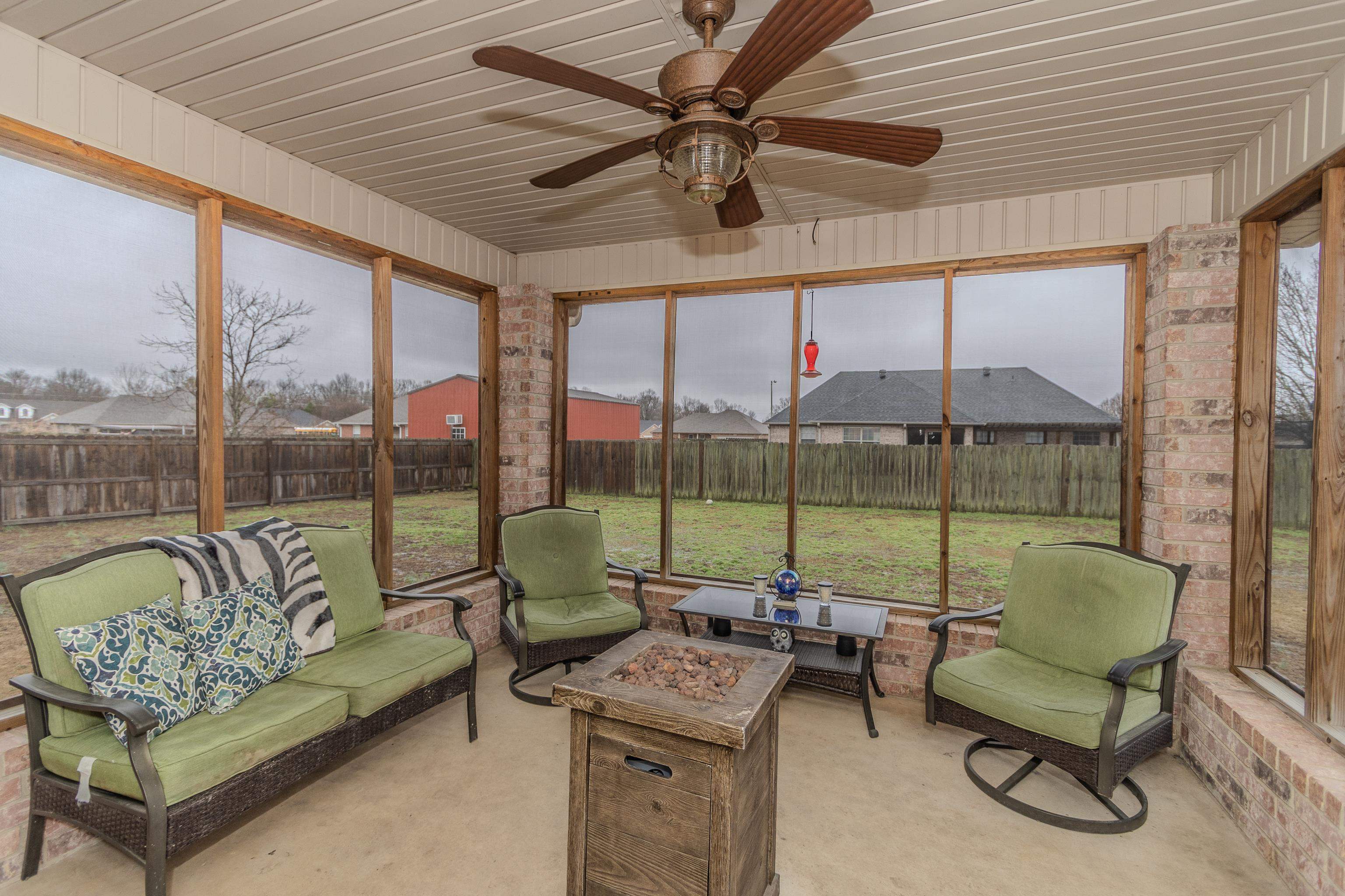 CARRIAGE HILL - Residential