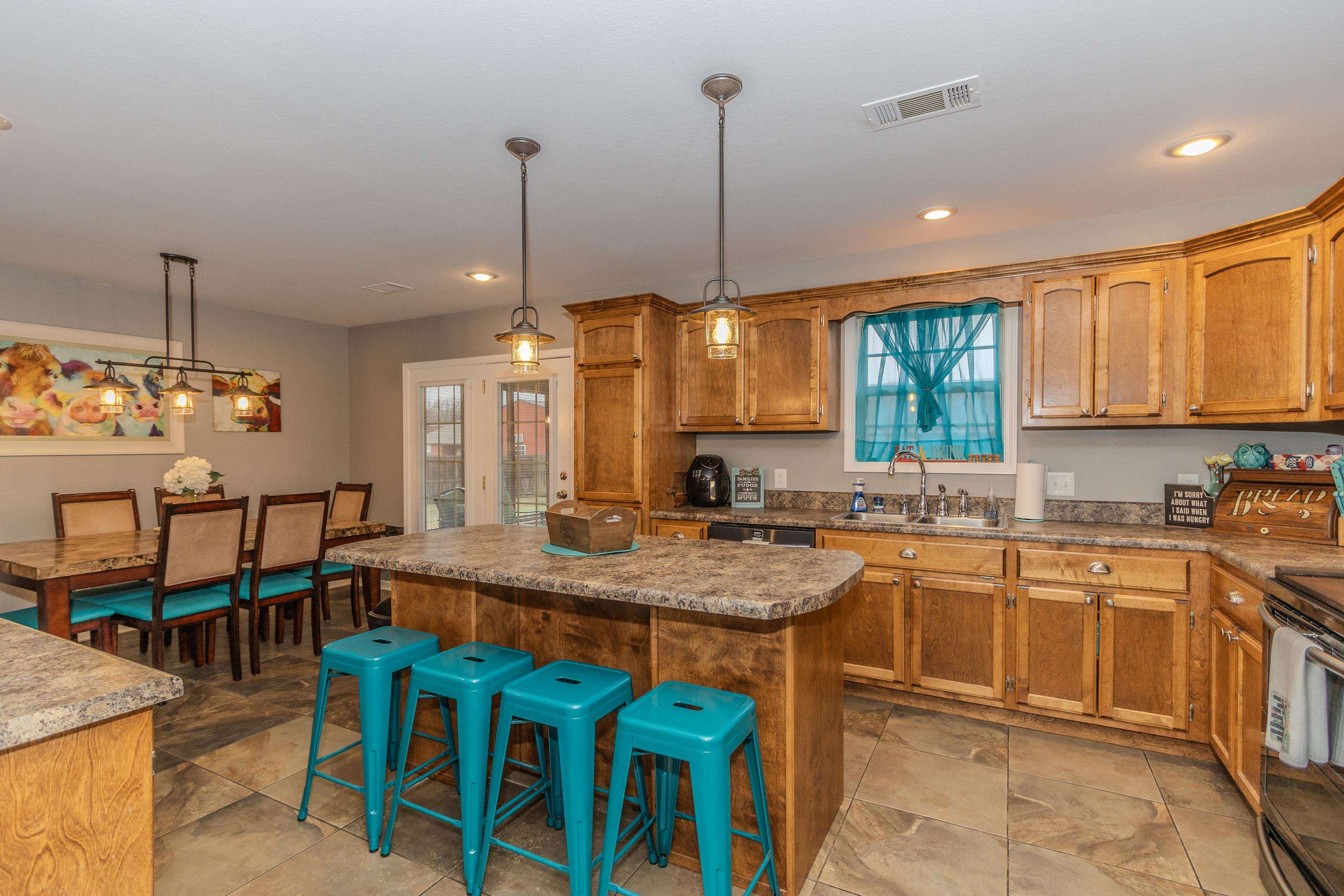 CARRIAGE HILL - Residential