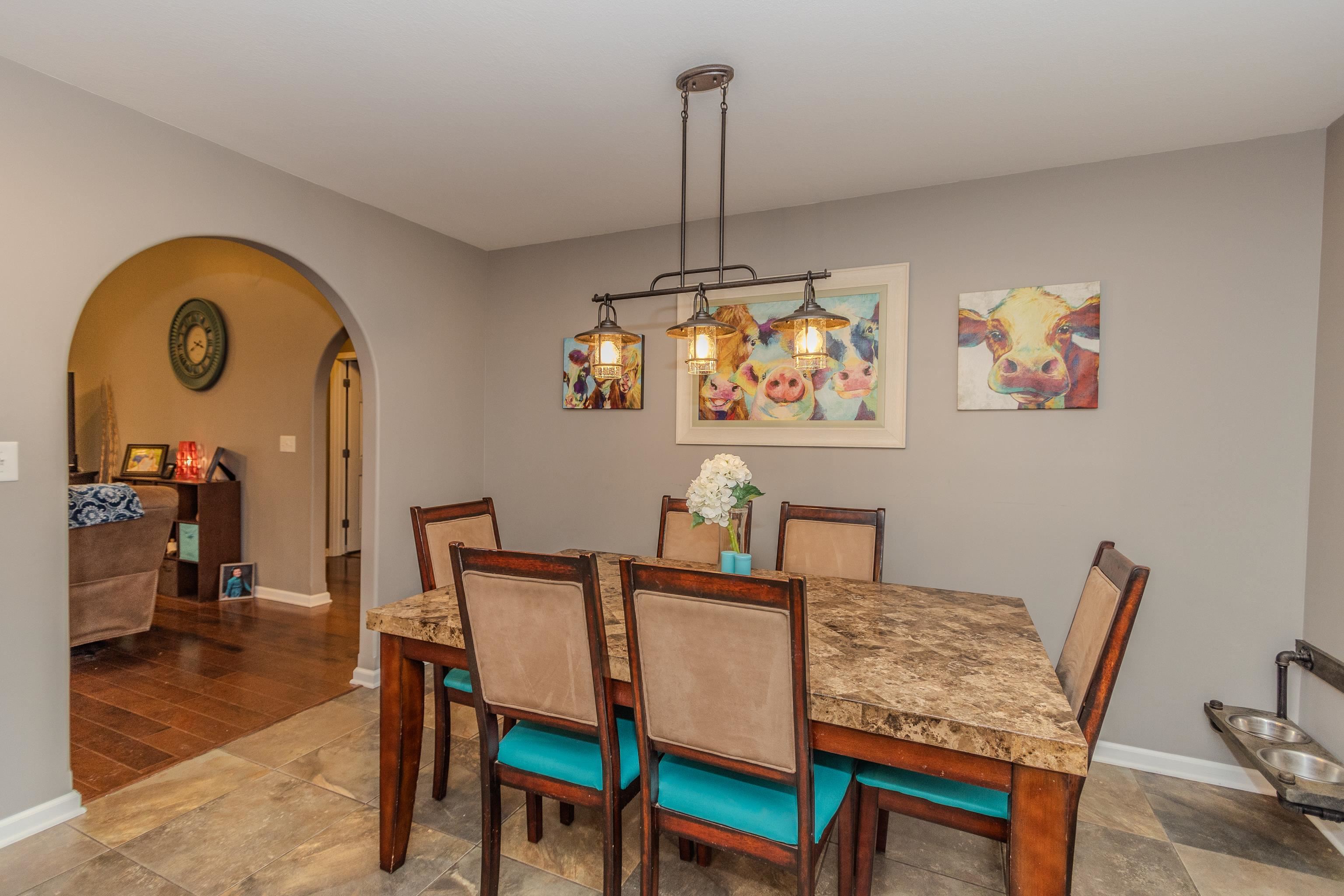 CARRIAGE HILL - Residential