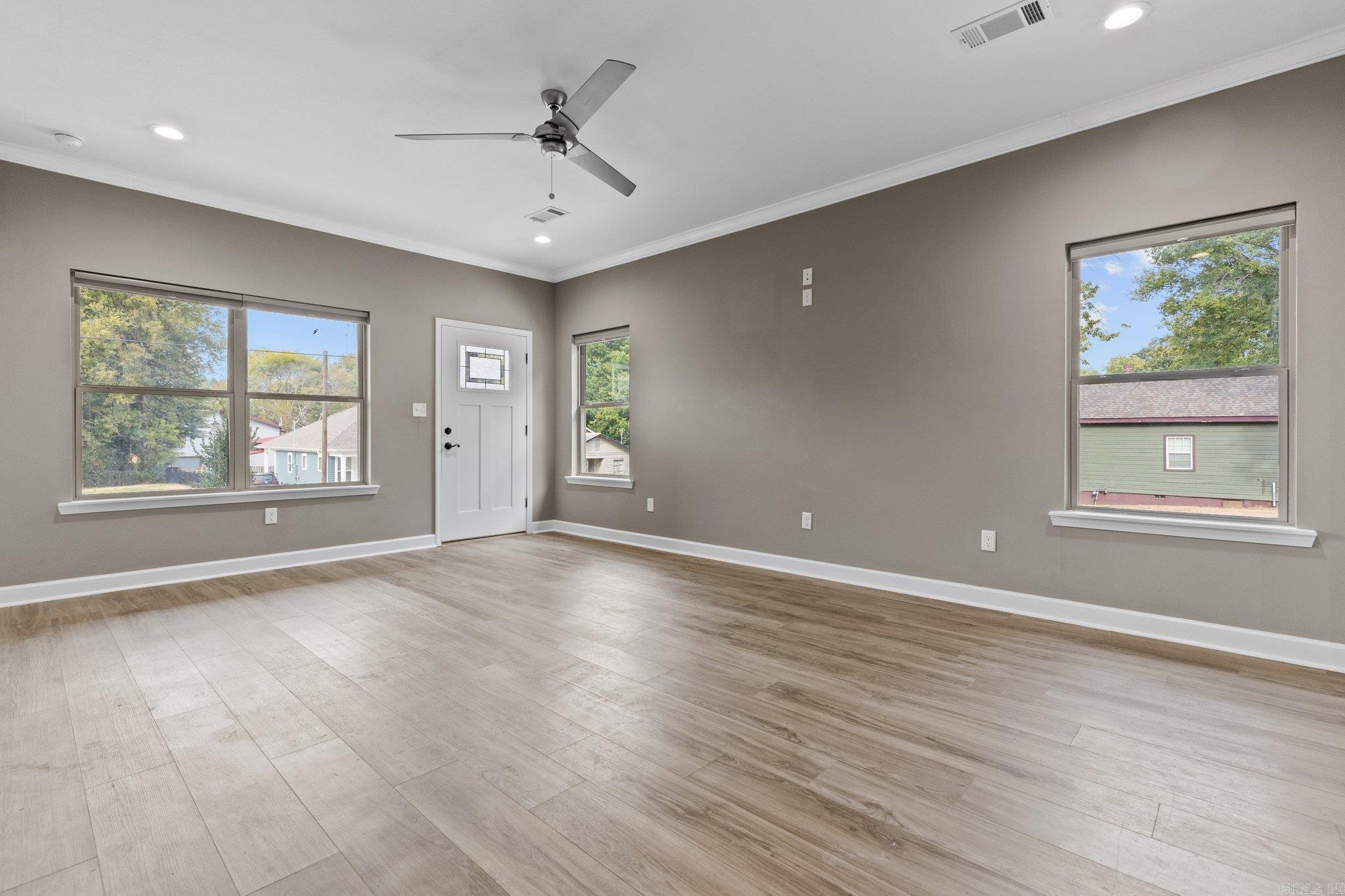 LINCOLN & ZIMMERMAN - Residential