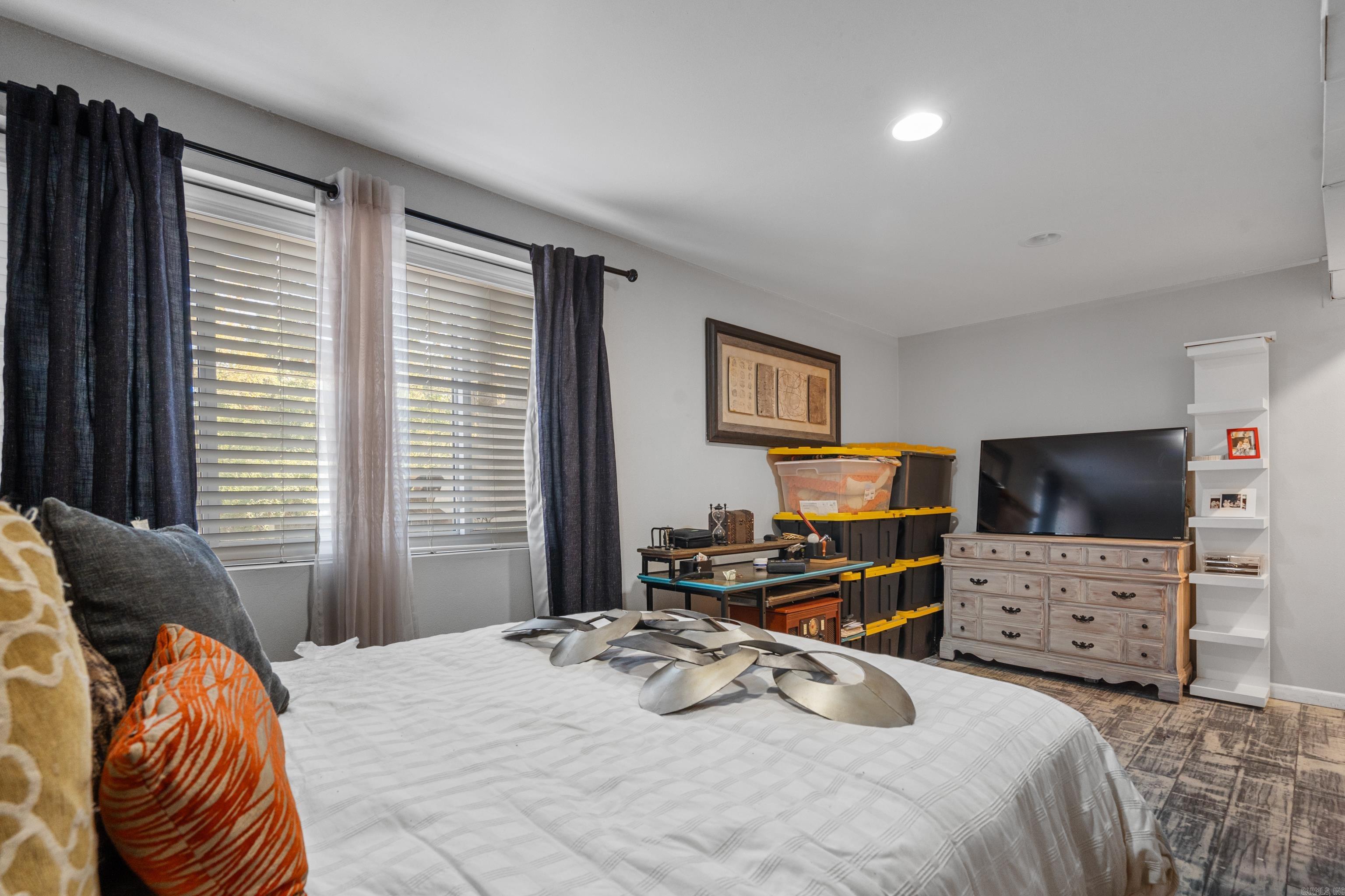 Sherwood Forest - Residential