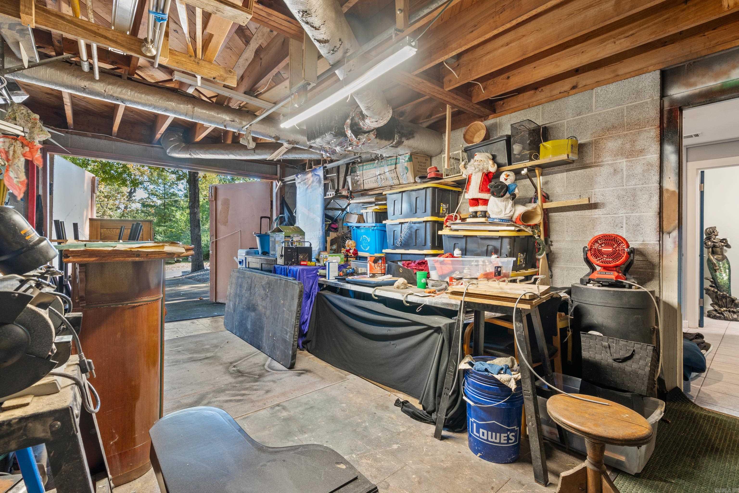 Sherwood Forest - Residential