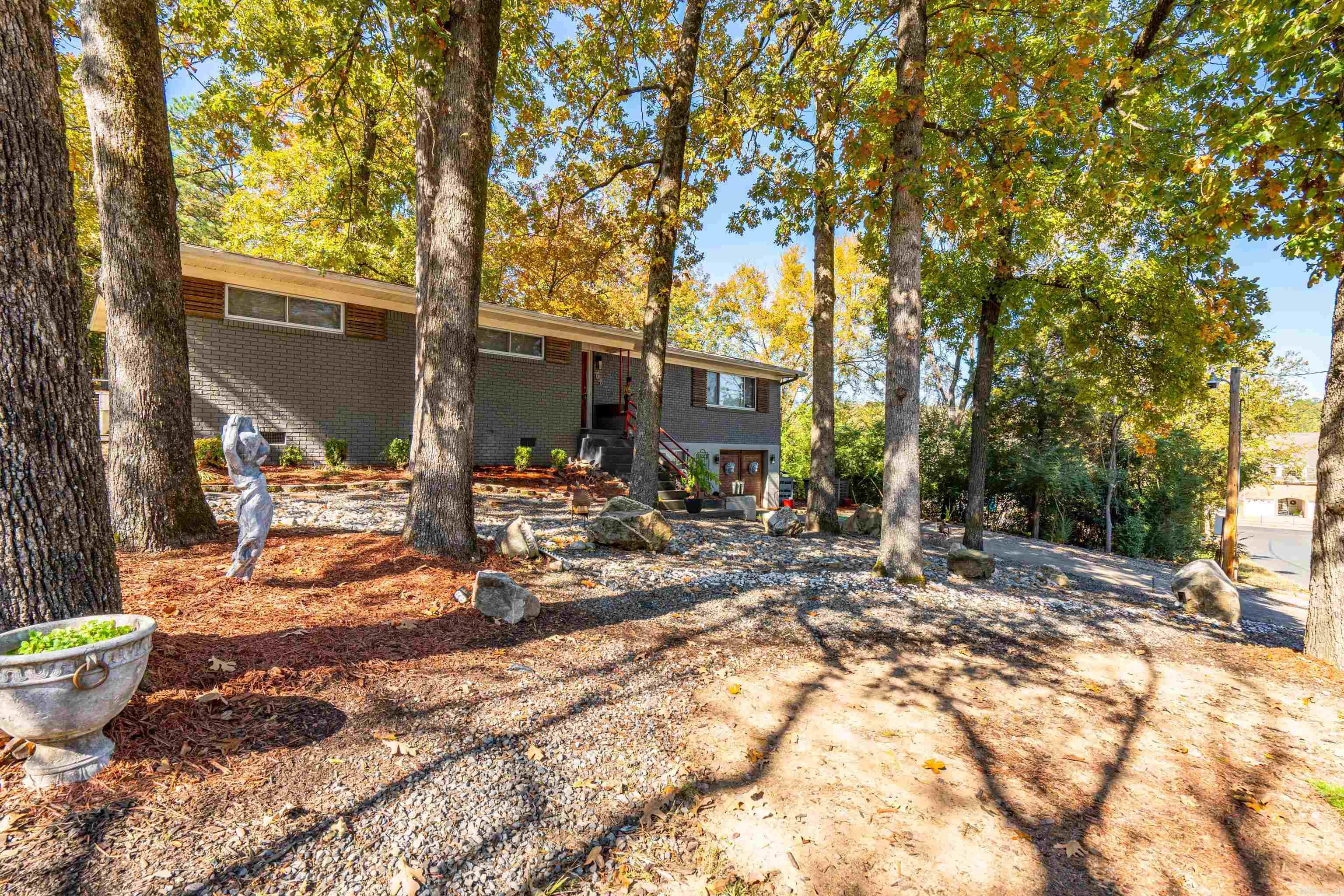 Sherwood Forest - Residential