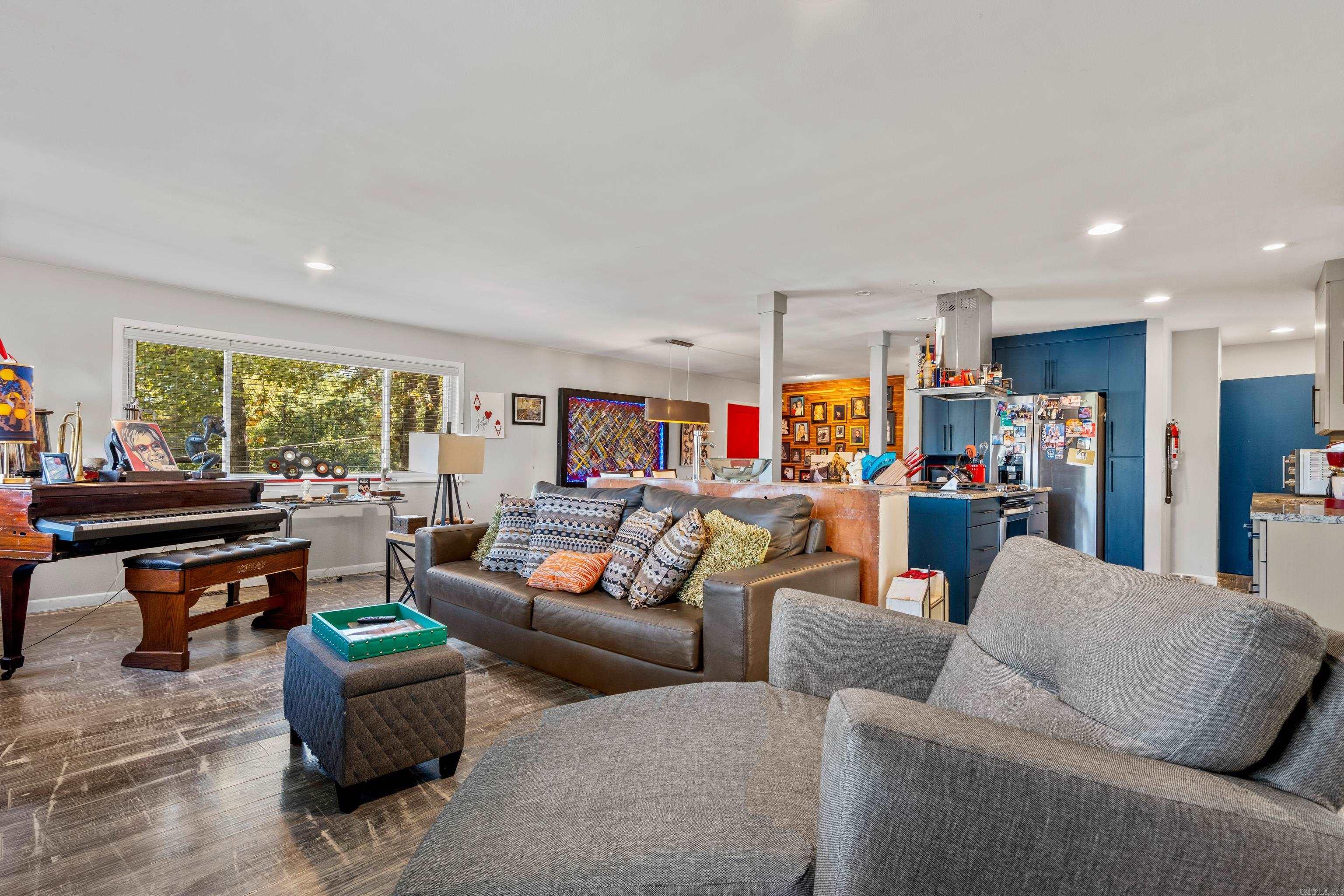 Sherwood Forest - Residential