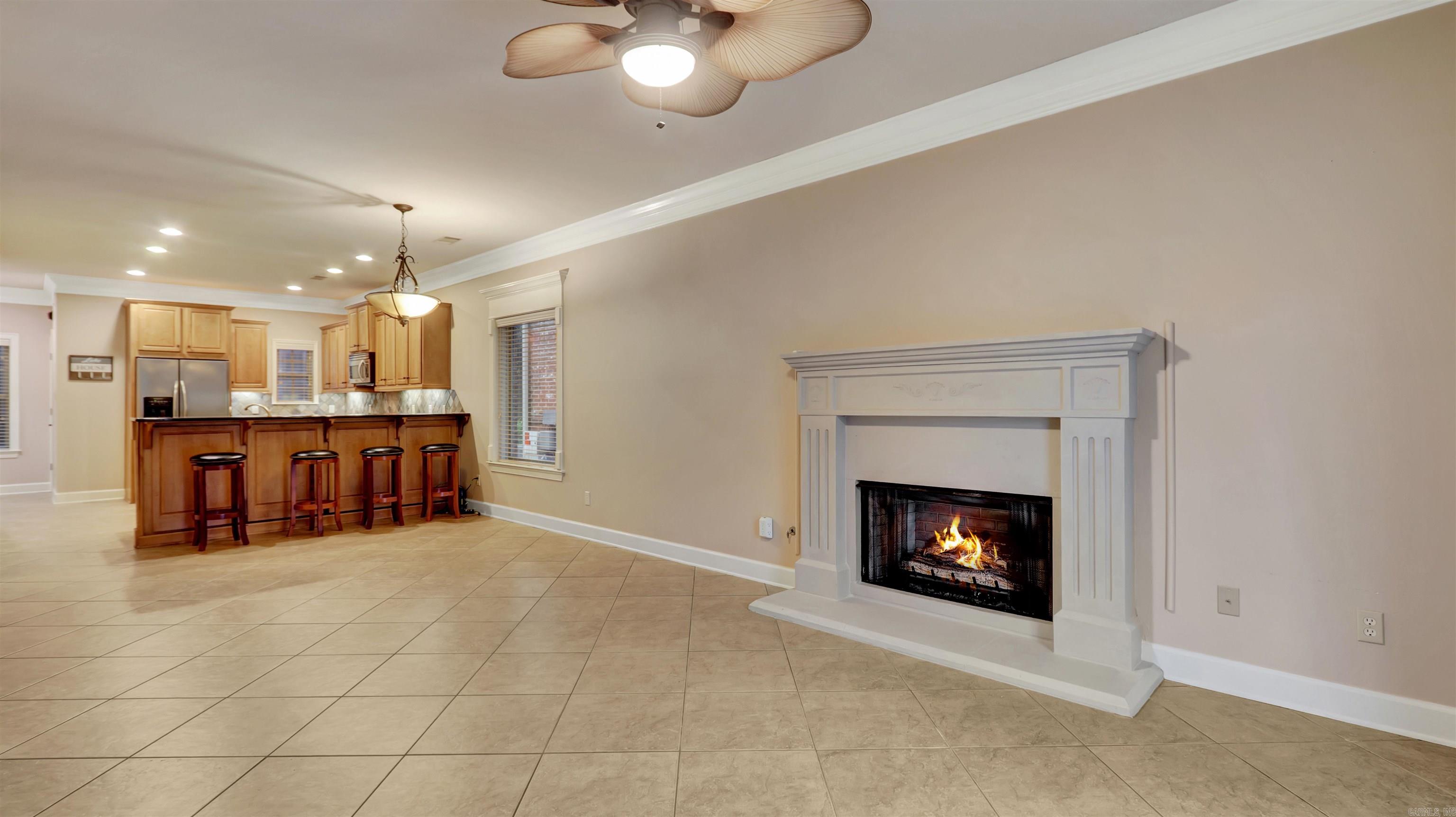 LAKELAND BAY HPR - Residential
