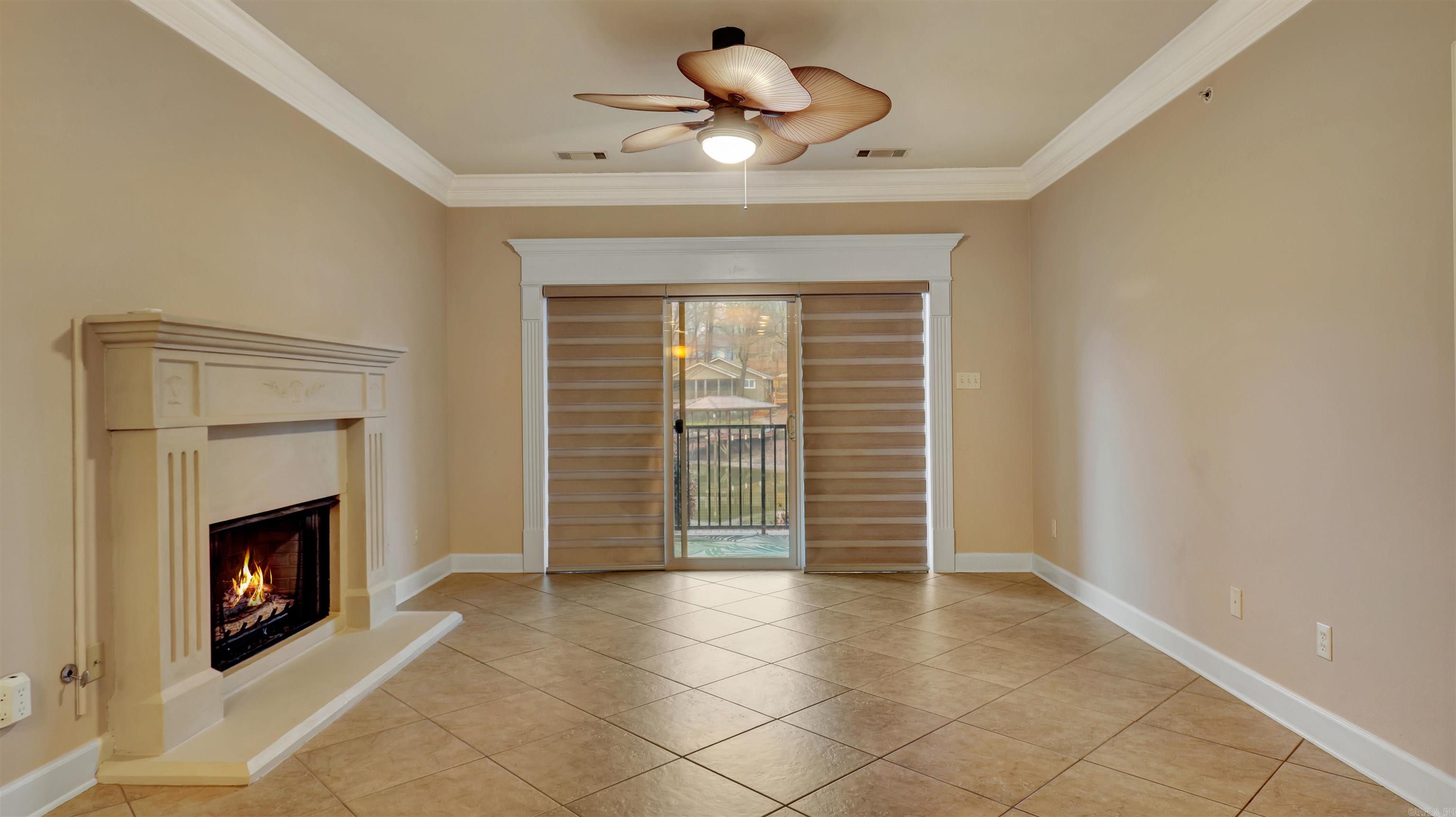 LAKELAND BAY HPR - Residential