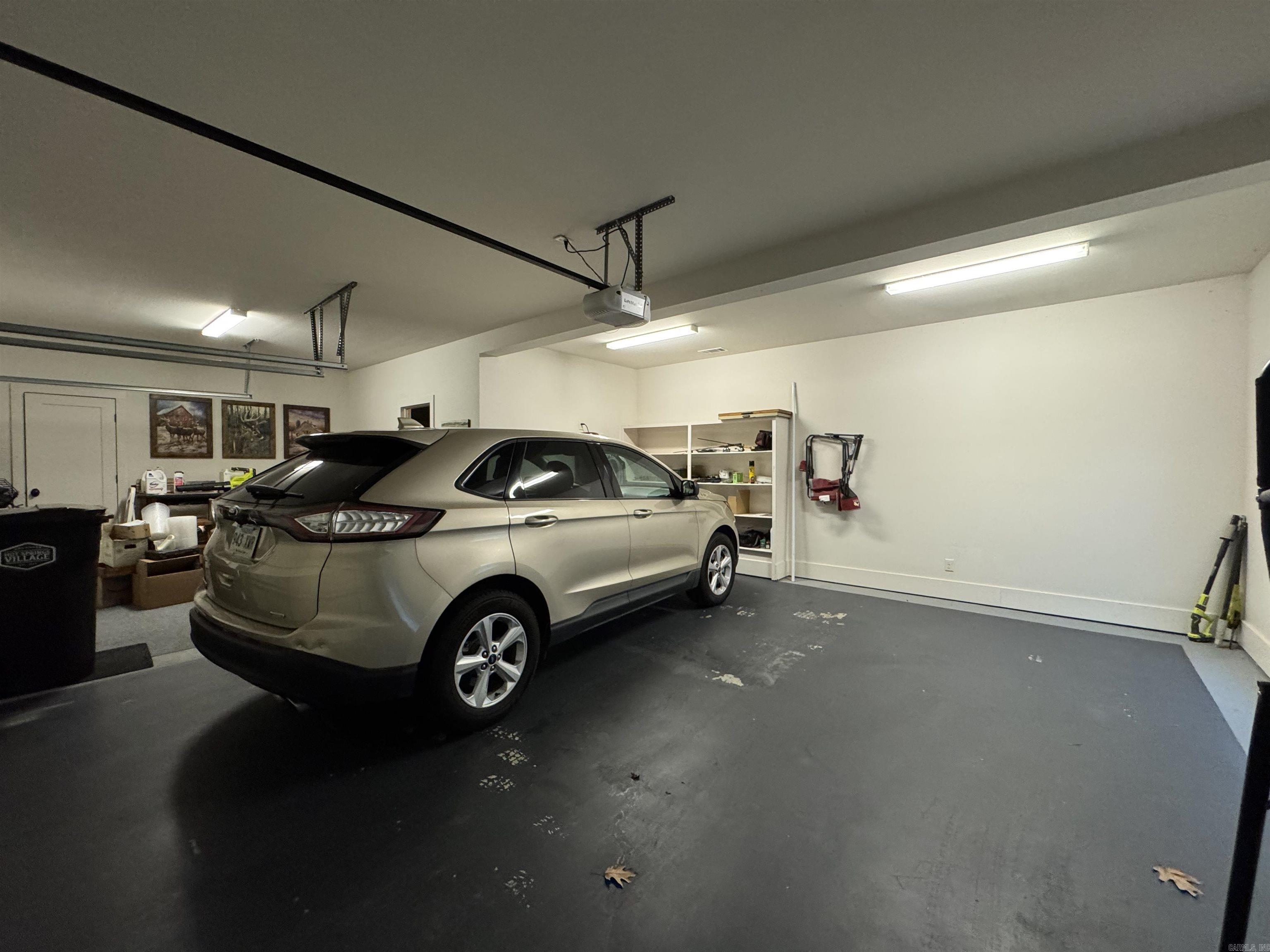 SANCHEZ - Residential