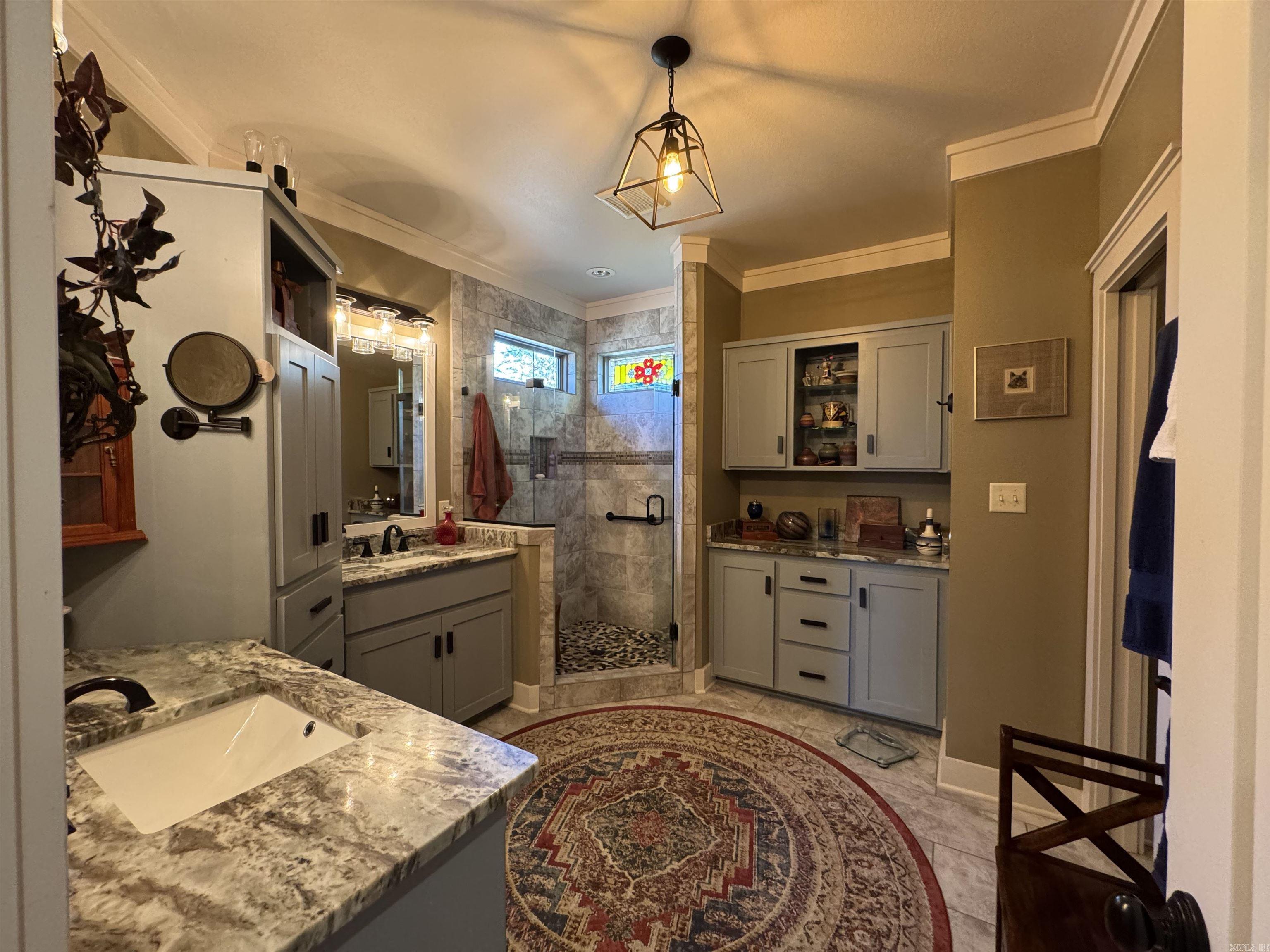 SANCHEZ - Residential