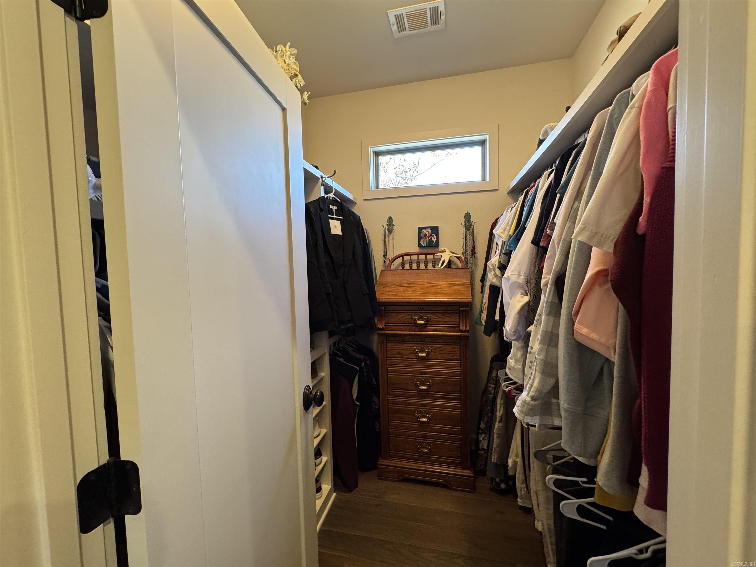 SANCHEZ - Residential