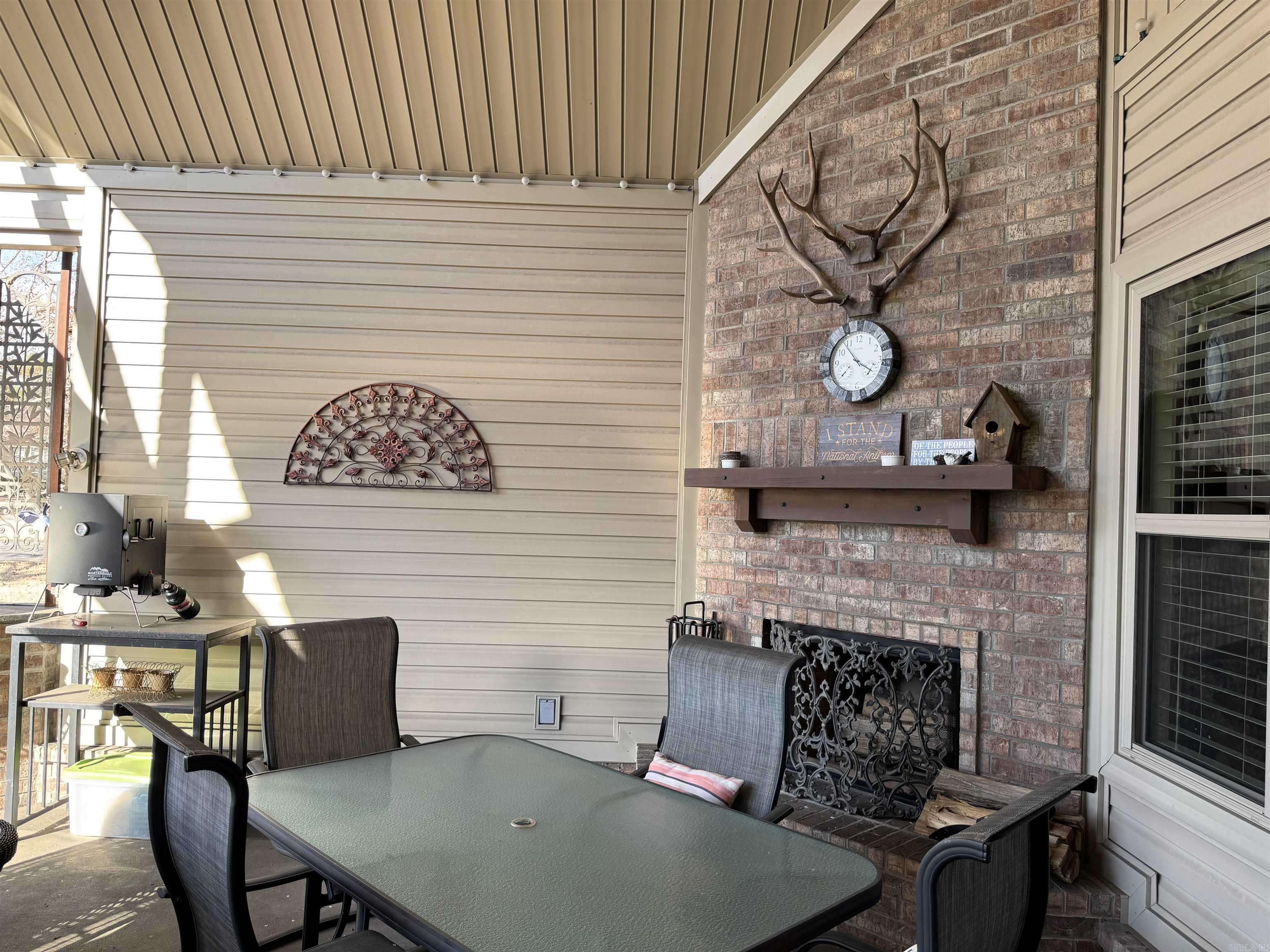 SANCHEZ - Residential