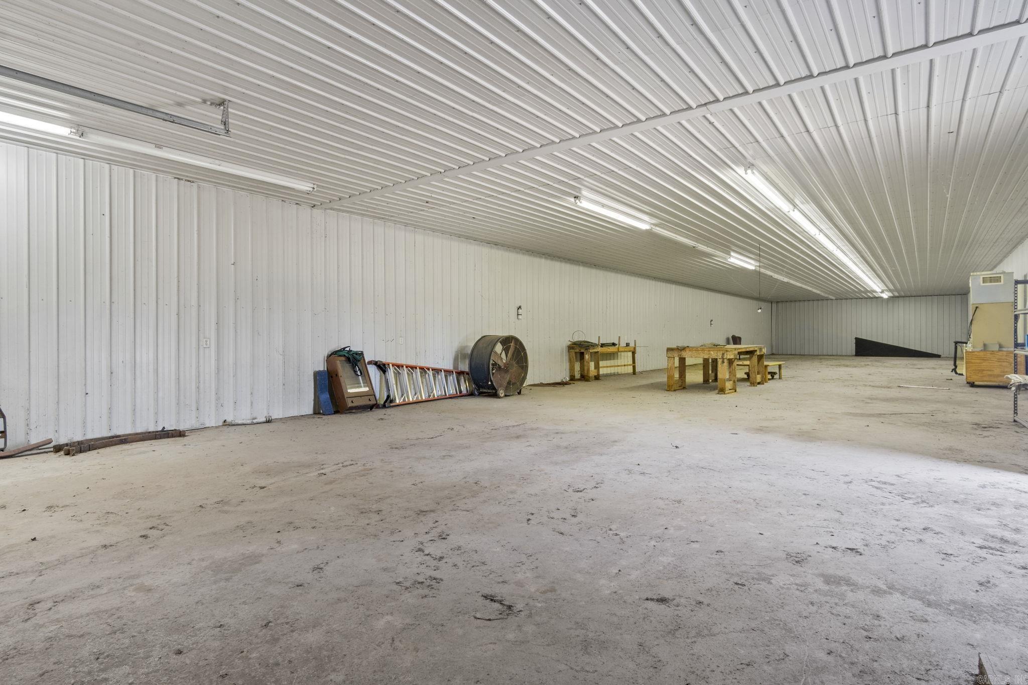 Metes & Bounds - Commercial Sale