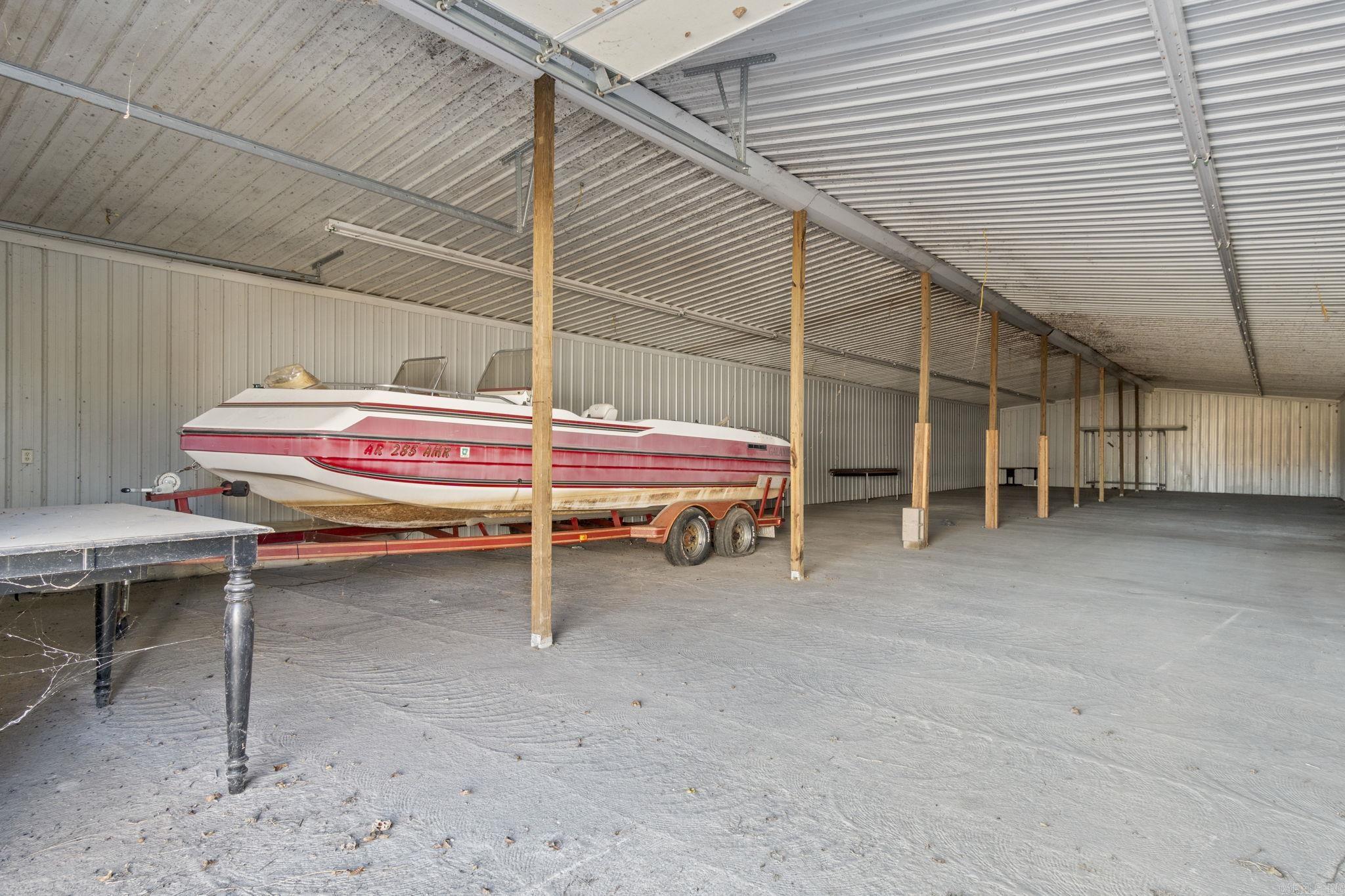 Metes & Bounds - Commercial Sale