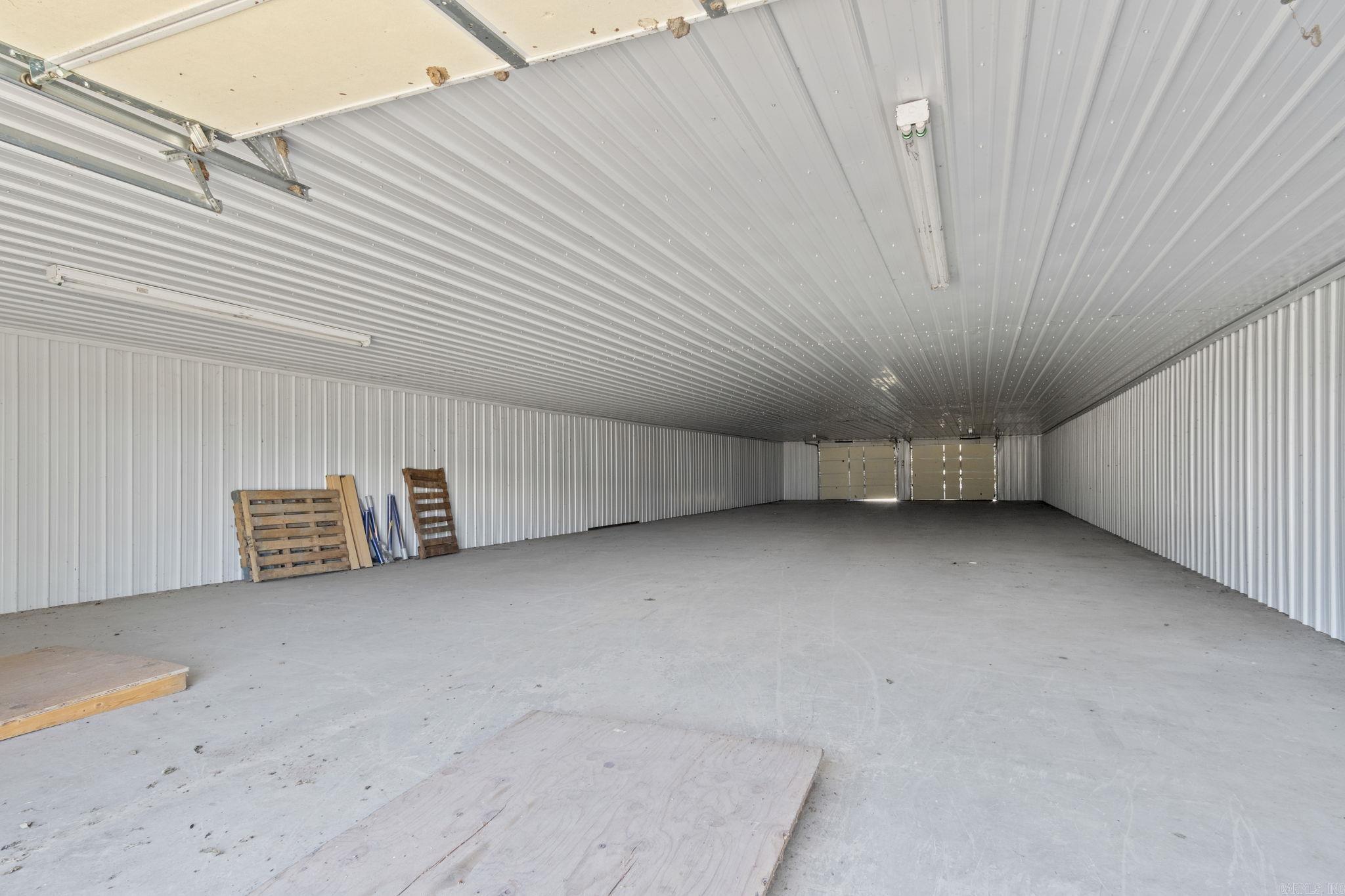 Metes & Bounds - Commercial Sale