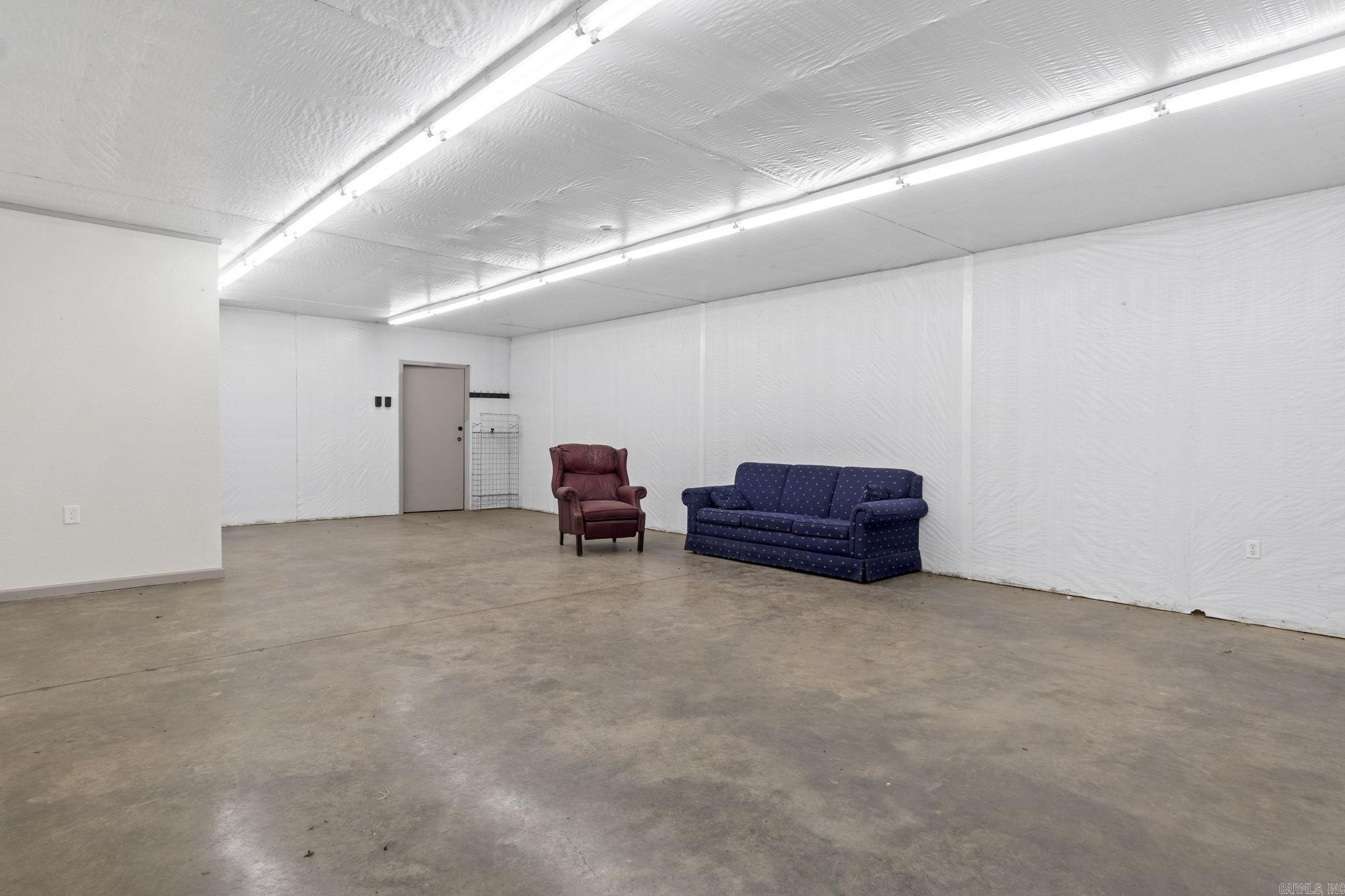 Metes & Bounds - Commercial Sale