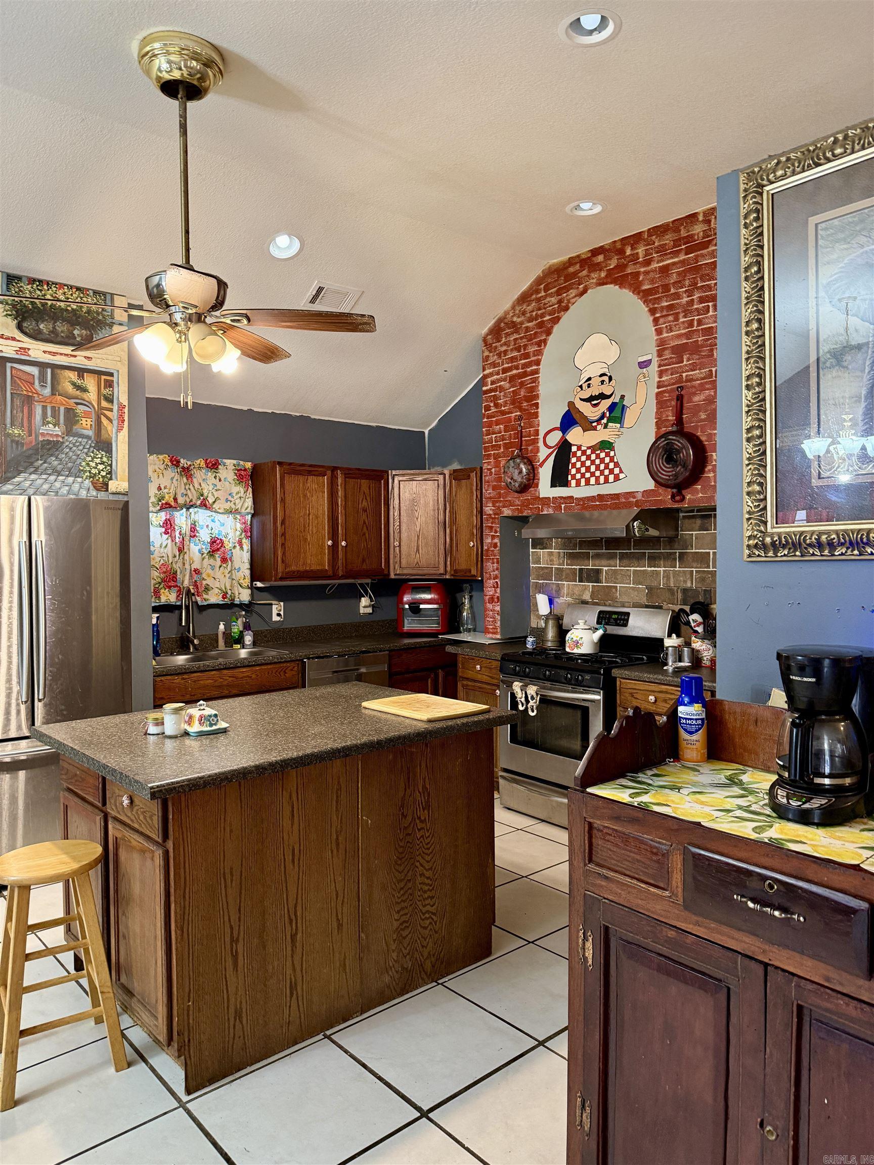 Sandras Acres - Residential