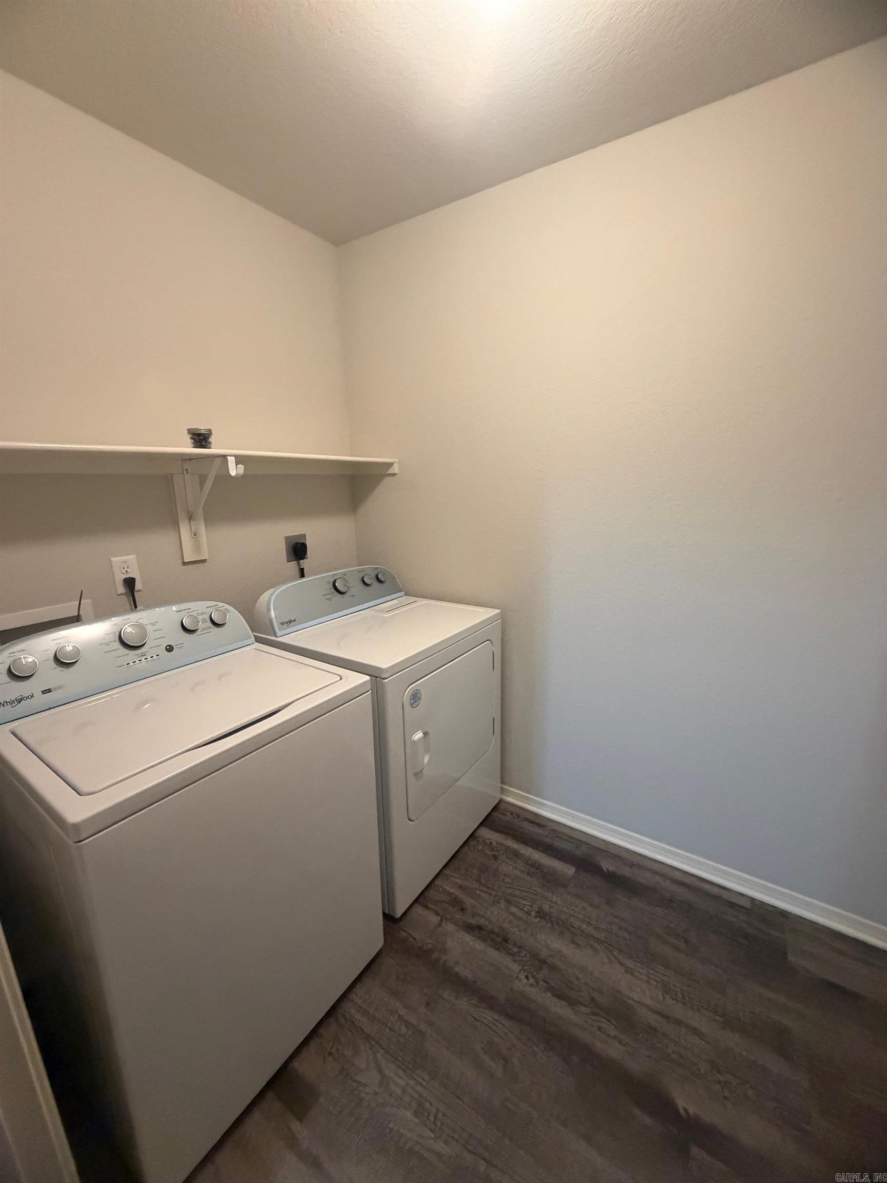 Benjamin Grove - Residential Lease