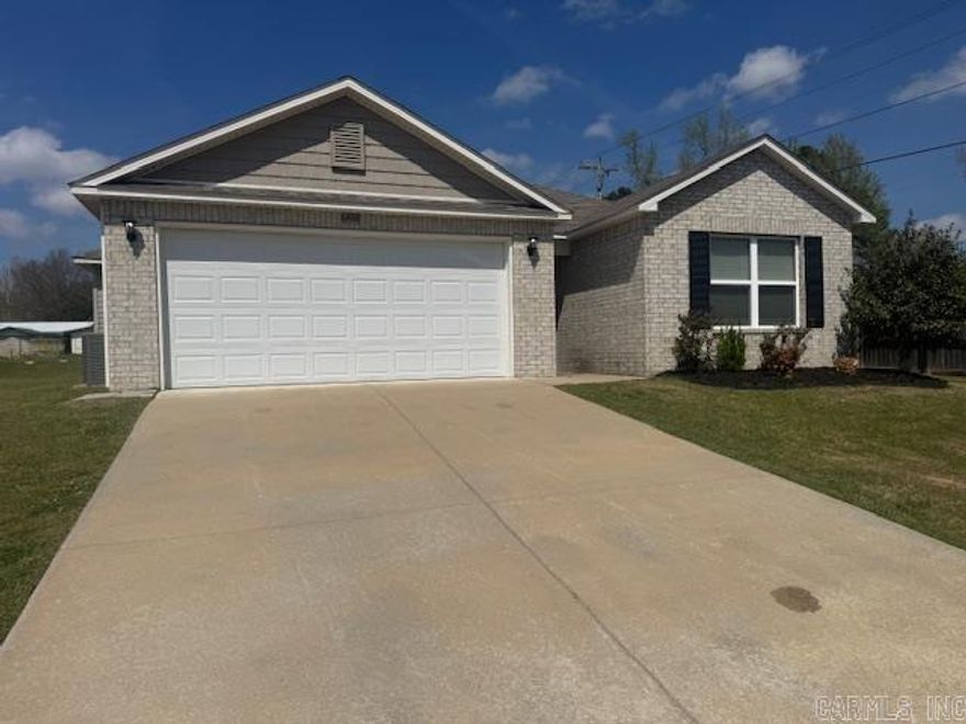 6400 Amalie Drive in Alexander, AR is a 3-bedroom, 2-bath home offering a practical layout and essential appliances for comfortable living. The property includes a washer, dryer, and refrigerator, making laundry and food storage convenient from move-in. With straightforward functionality and a central location in Alexander, this residence is well-suited for those seeking a simple, ready-to-use home. 1 small dog only