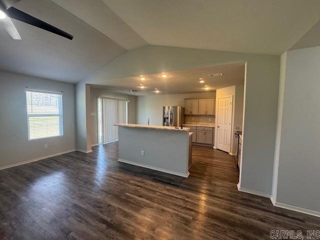 Benjamin Grove - Residential Lease