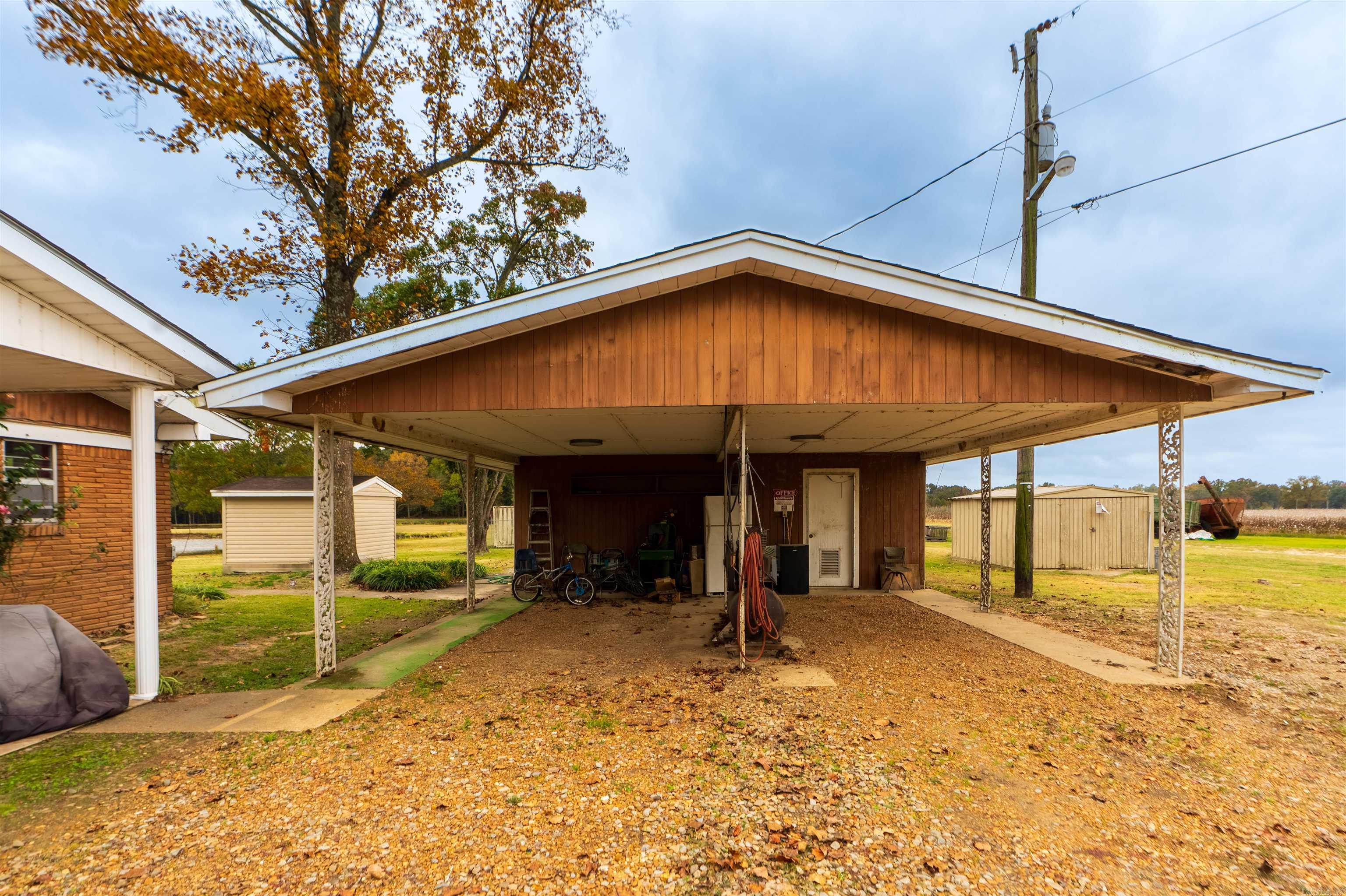 Metes & Bounds - Residential