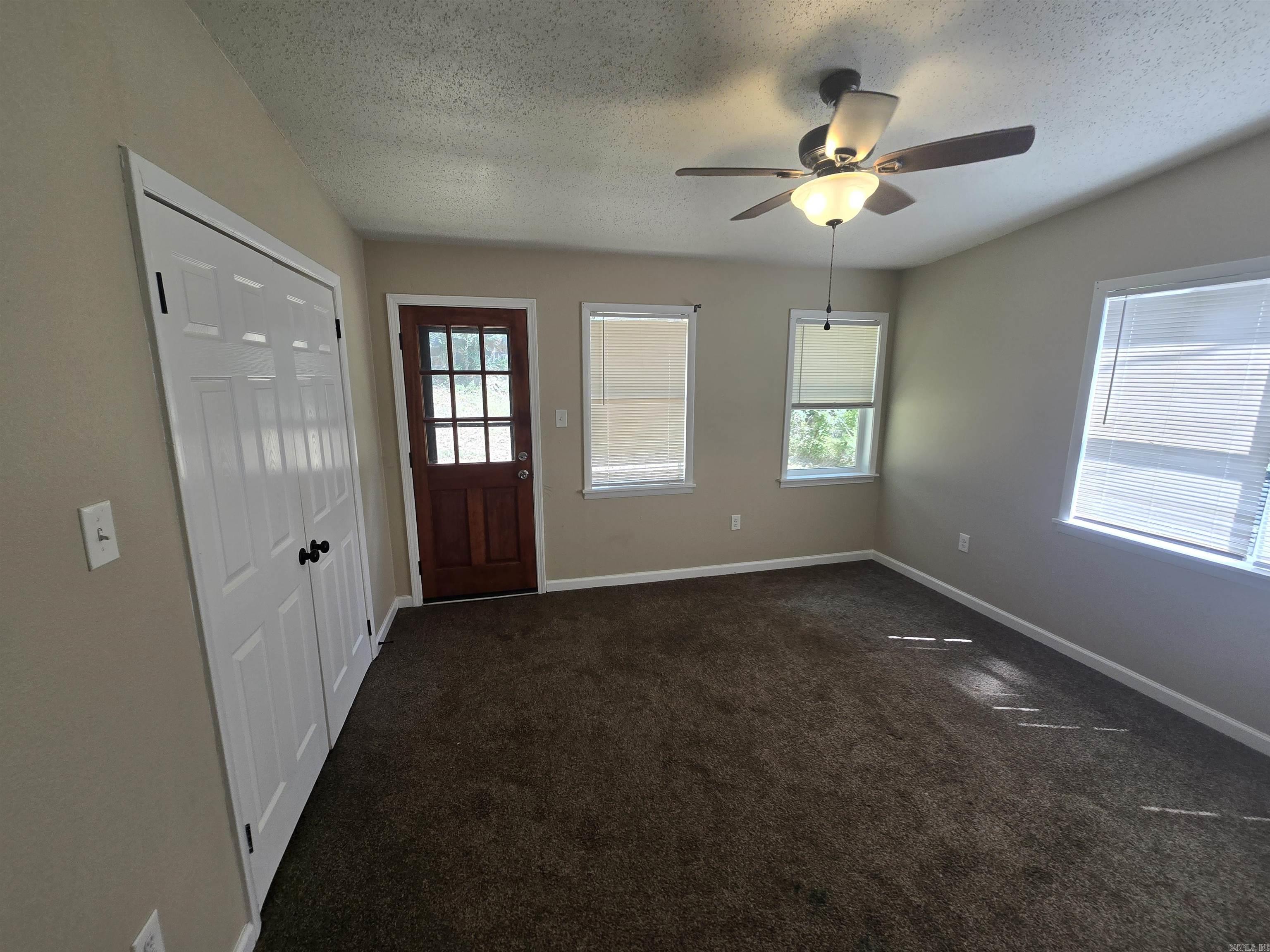 Pine Forest - Residential Lease