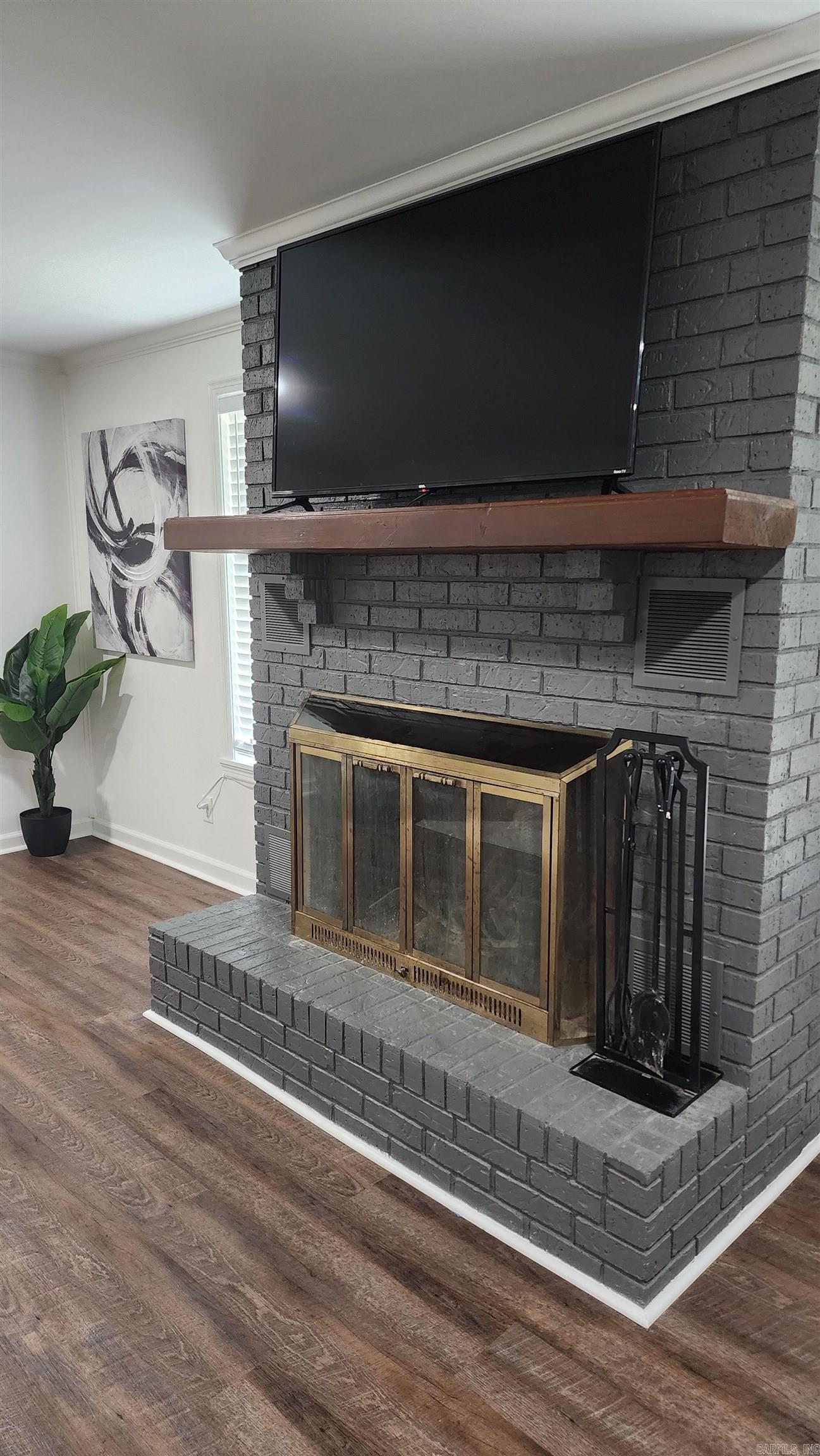 PECAN LAKE - Residential