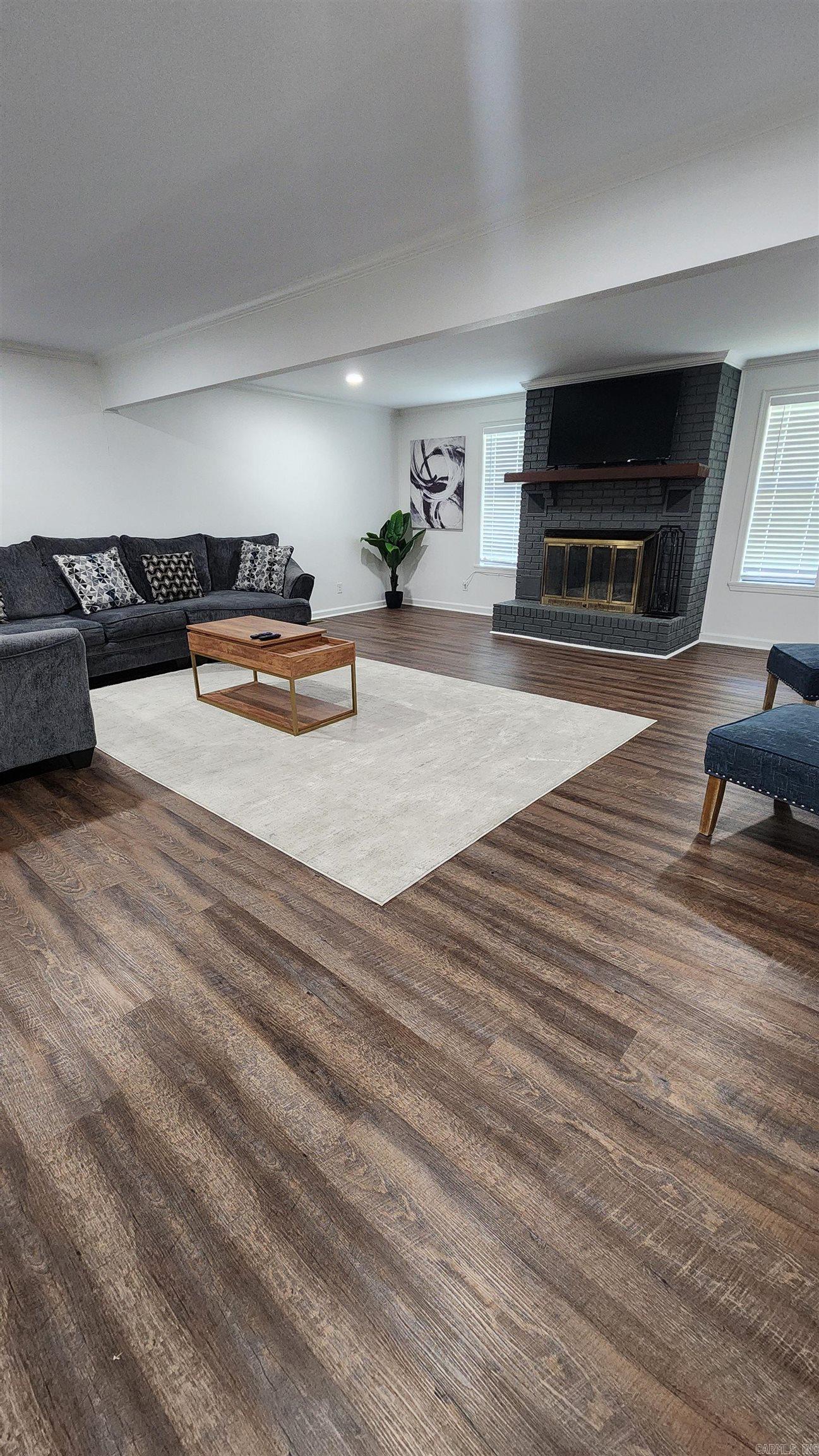 PECAN LAKE - Residential