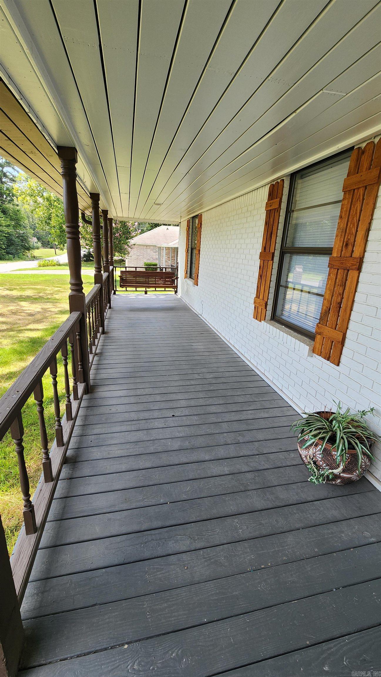 PECAN LAKE - Residential