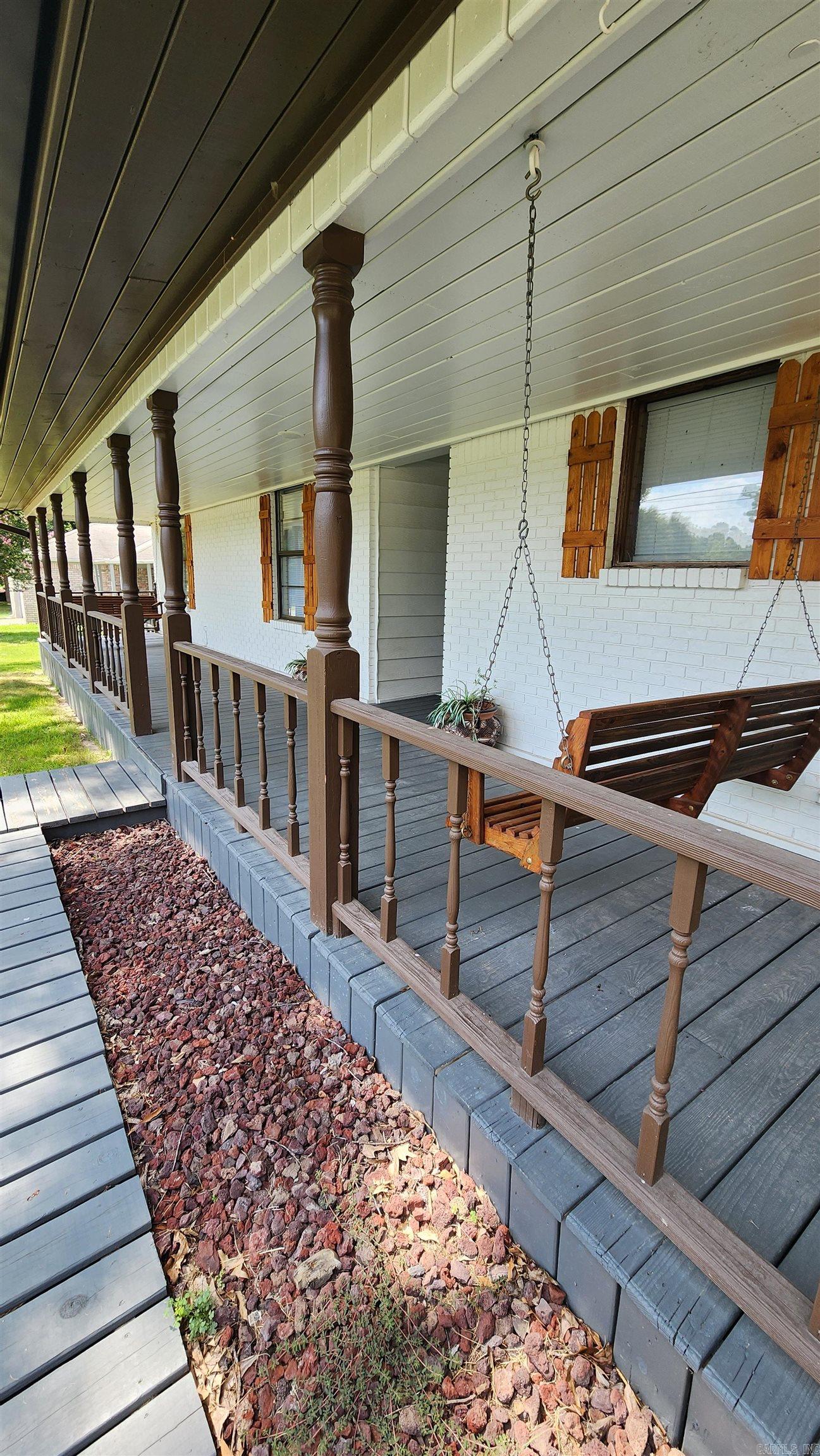 PECAN LAKE - Residential