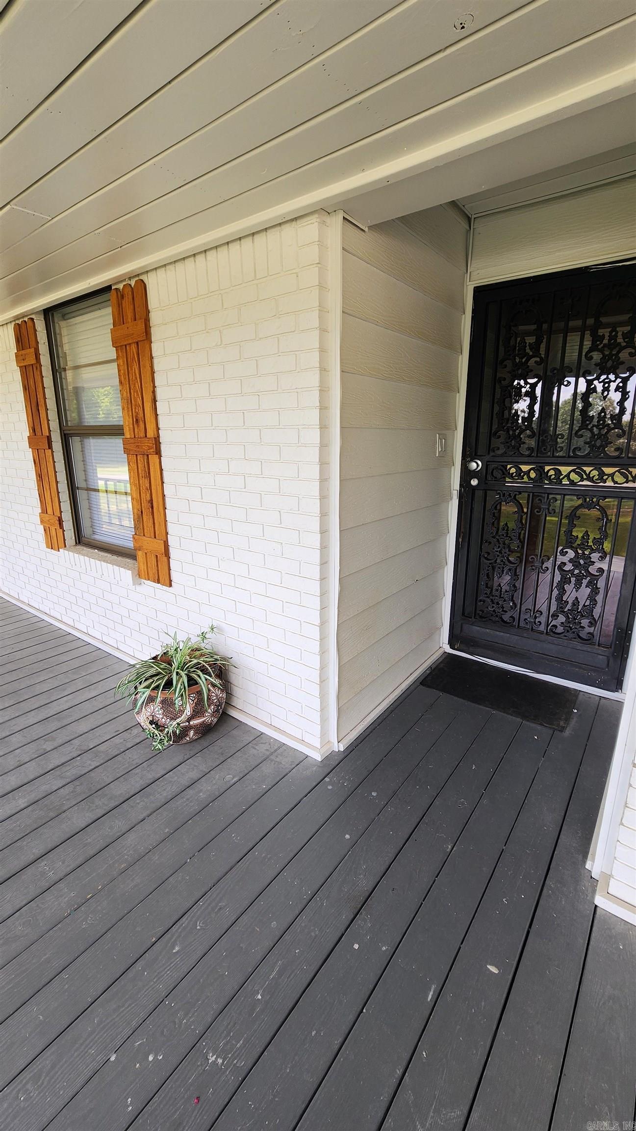 PECAN LAKE - Residential