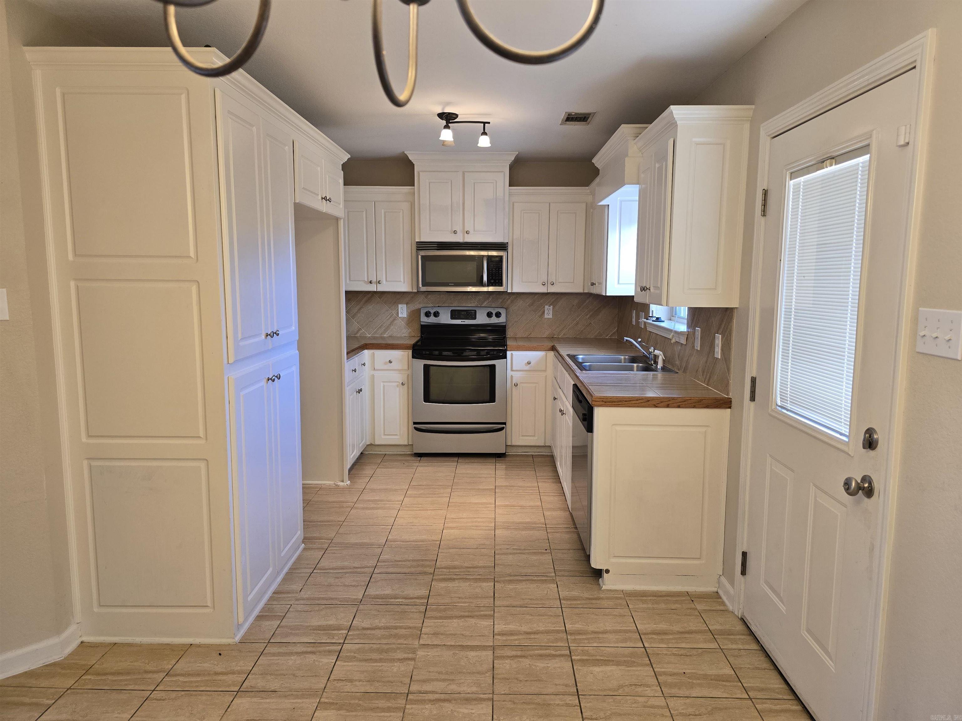 GRAHAM SETTLEMENT - Residential