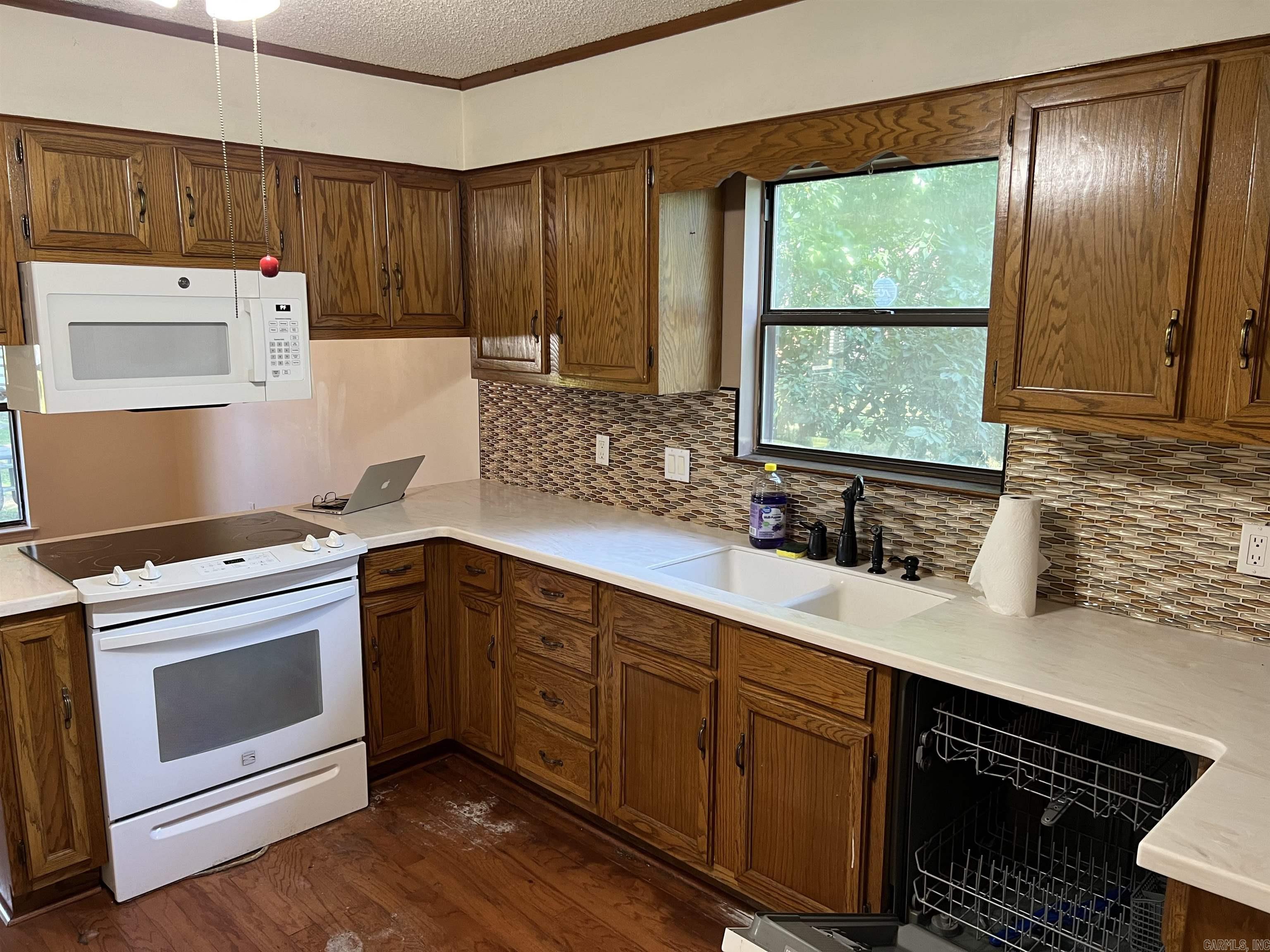 Maple Creek-Orchard Lake - Residential