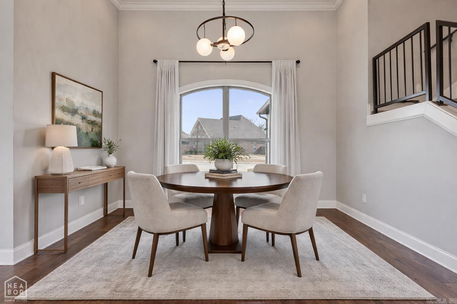 WHISPERING HILLS - Residential